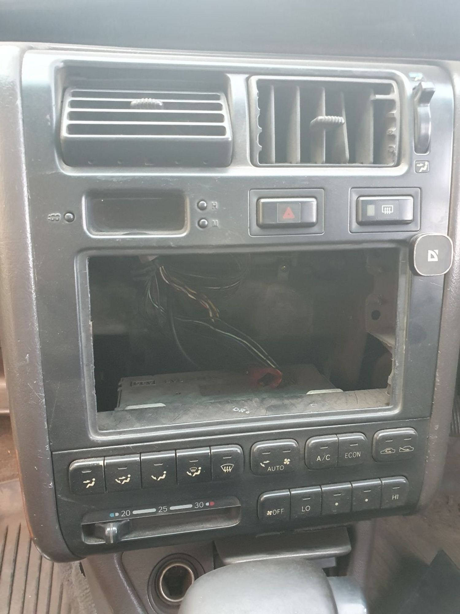 https://ycs.partsauto.market/partsauto-images/thmbs/userImages/7ed63c96fe685f431889ec34ef8f13b8/part/fbd8eb3b-23d5-44c3-b94a-db91860233a3_1786787974702.jpg
