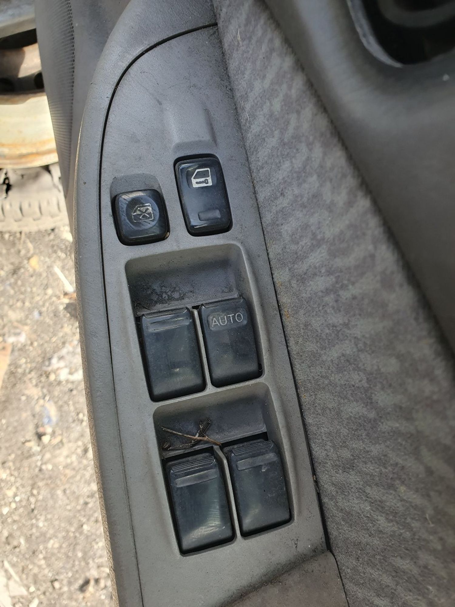 https://ycs.partsauto.market/partsauto-images/thmbs/userImages/7ed63c96fe685f431889ec34ef8f13b8/part/fc00031b-0fd6-4083-af78-3bc68f679faf_1778581284101.jpg