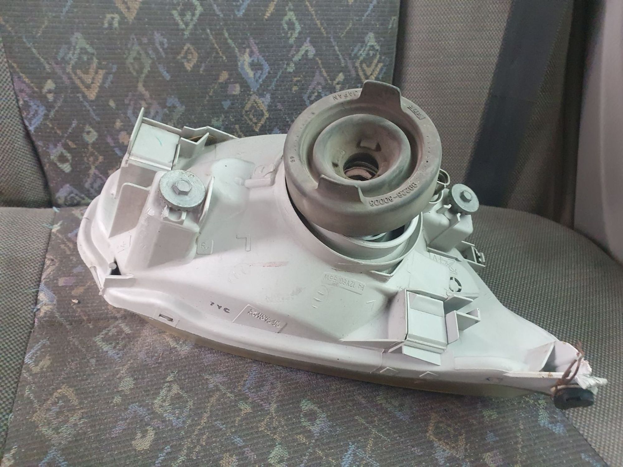 https://ycs.partsauto.market/partsauto-images/thmbs/userImages/7ed63c96fe685f431889ec34ef8f13b8/part/fc305fb9-f7cf-4cbd-9800-c787d6def9fb_1779355391719.jpg