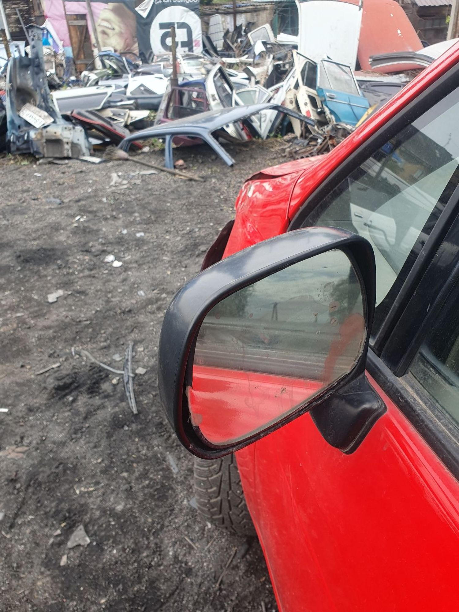 https://ycs.partsauto.market/partsauto-images/thmbs/userImages/7ed63c96fe685f431889ec34ef8f13b8/part/fdd37479-8879-4cb2-b3d0-a2379fdcd0d7_1779341660984.jpg