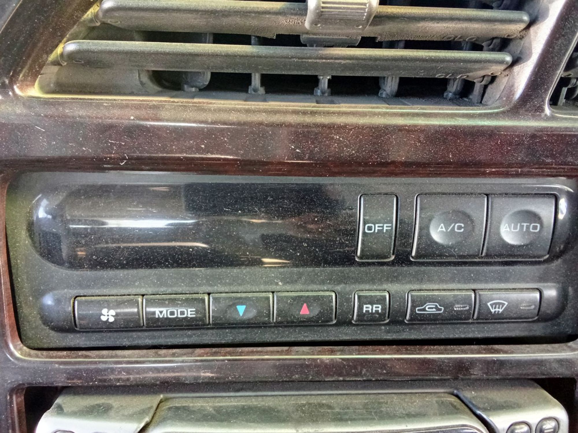 https://ycs.partsauto.market/partsauto-images/thmbs/userImages/7ed63c96fe685f431889ec34ef8f13b8/part/fdfc02fe-a9d5-40f3-a52f-ed609d677b81_1778640421159.jpg