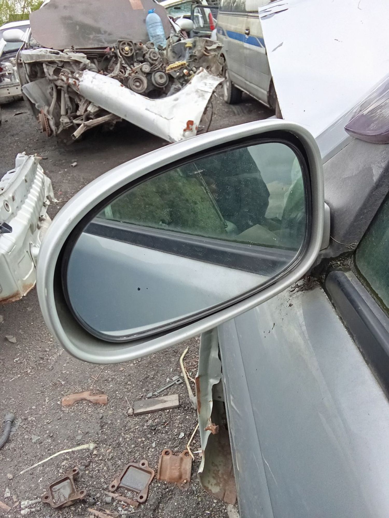 https://ycs.partsauto.market/partsauto-images/thmbs/userImages/7ed63c96fe685f431889ec34ef8f13b8/part/ff07d84a-e2dd-455b-955e-b6eabbd2bb0d_1778417693006.jpg