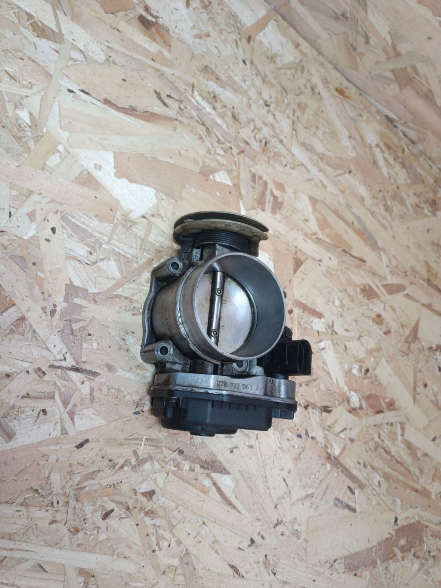 https://ycs.partsauto.market/partsauto-images/thmbs/userImages/8029f6437d5d02dac36f934fd72097e9/part/4880eb7d-d88f-4261-b54e-dfdeae2c3cfd_1788963154935.jpg