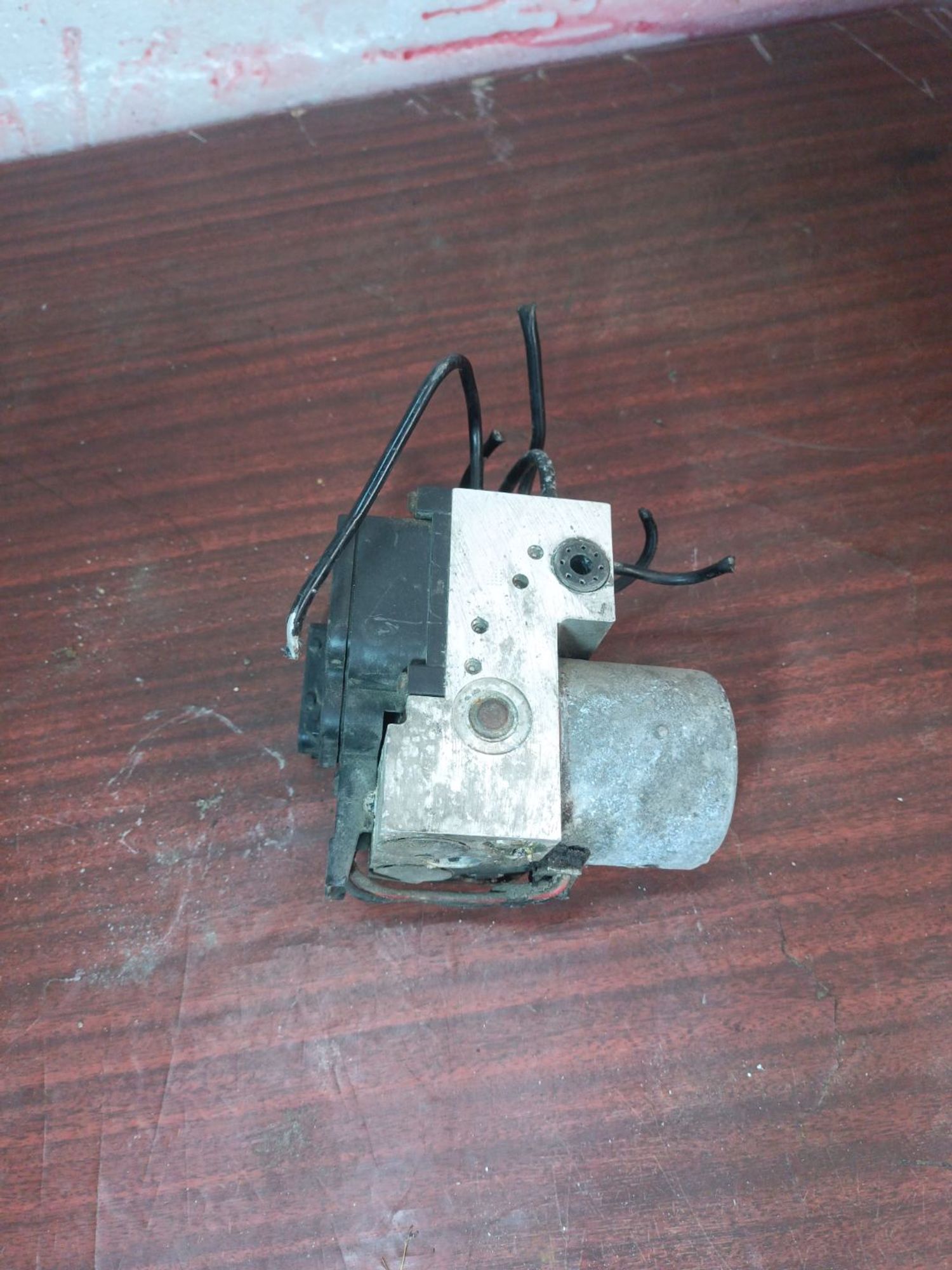 https://ycs.partsauto.market/partsauto-images/thmbs/userImages/8029f6437d5d02dac36f934fd72097e9/part/72e14ef7-f98b-4f3e-a79f-d1a4b59dfec5_1788954626902.jpg