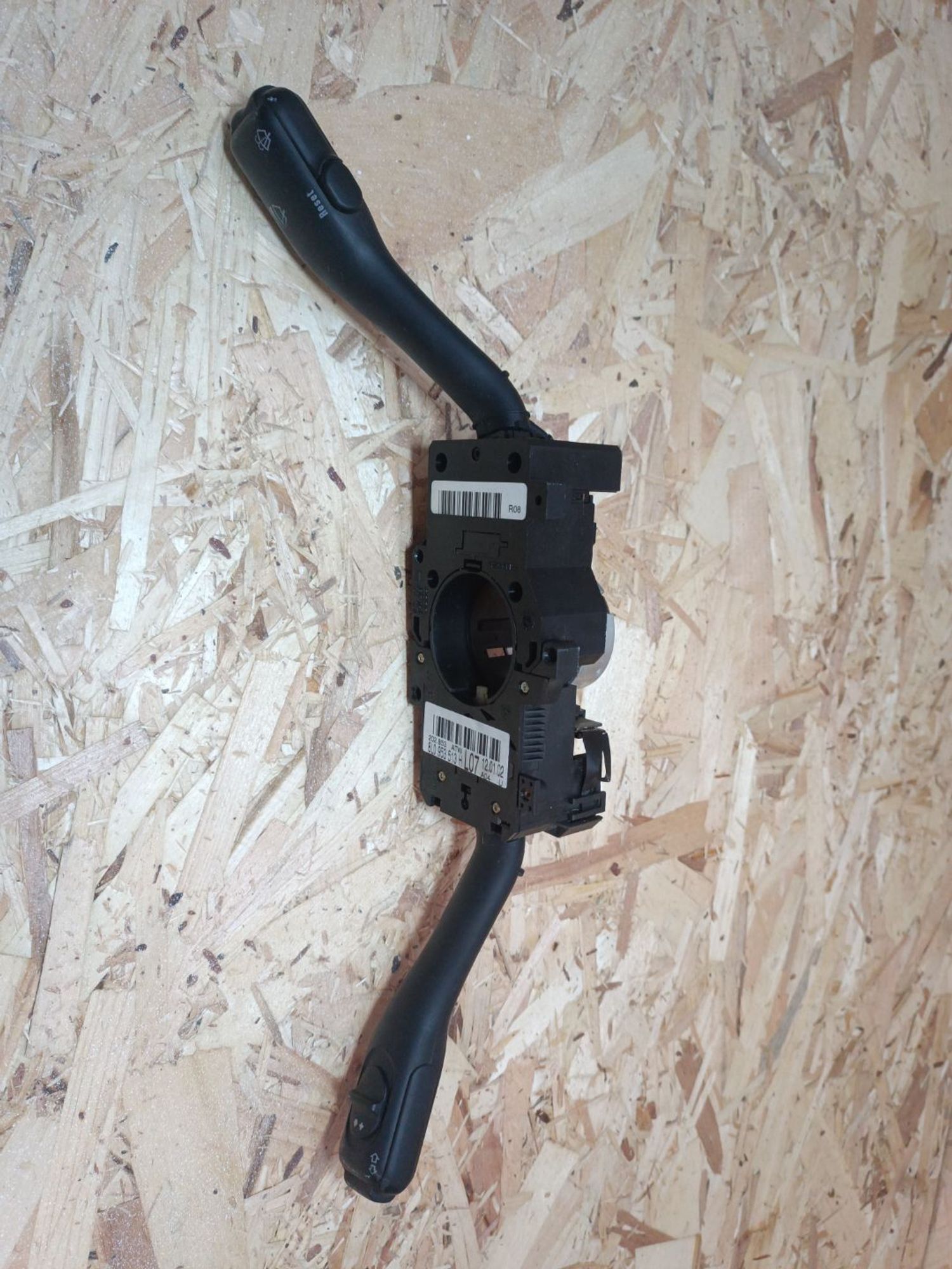 https://ycs.partsauto.market/partsauto-images/thmbs/userImages/8029f6437d5d02dac36f934fd72097e9/part/7b4eccb0-ca56-447f-b336-2dbe3de88e9a_1788961309593.jpg