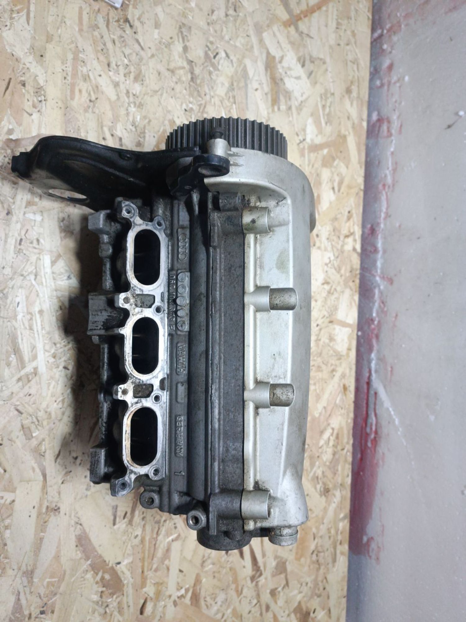 https://ycs.partsauto.market/partsauto-images/thmbs/userImages/8029f6437d5d02dac36f934fd72097e9/part/c73e79d9-75bf-49ad-a9e1-3e96f8874632_1789031492369.jpg