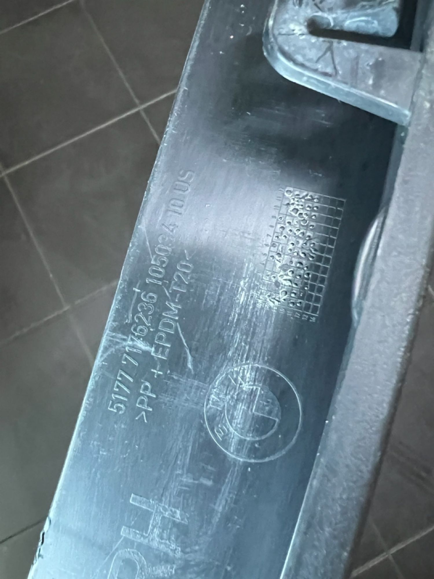 https://ycs.partsauto.market/partsauto-images/thmbs/userImages/82798d1dea2c19ada63d093c70529e74/part/0167f326-8320-4c44-a59b-53db23fe8318_1739439885362.jpg