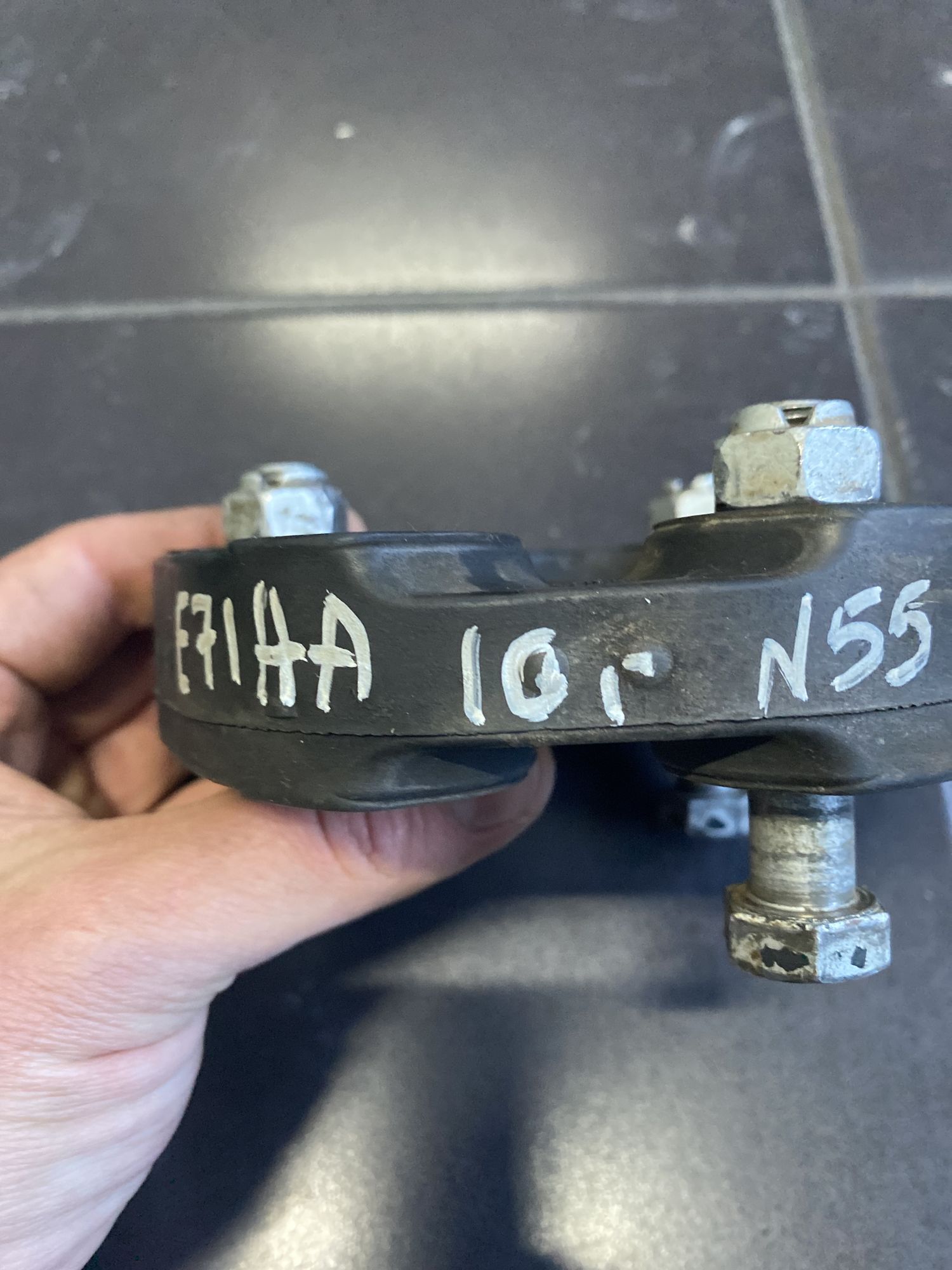 https://ycs.partsauto.market/partsauto-images/thmbs/userImages/82798d1dea2c19ada63d093c70529e74/part/03a66276-2671-479c-83a1-792746162784_1709041412415.jpg
