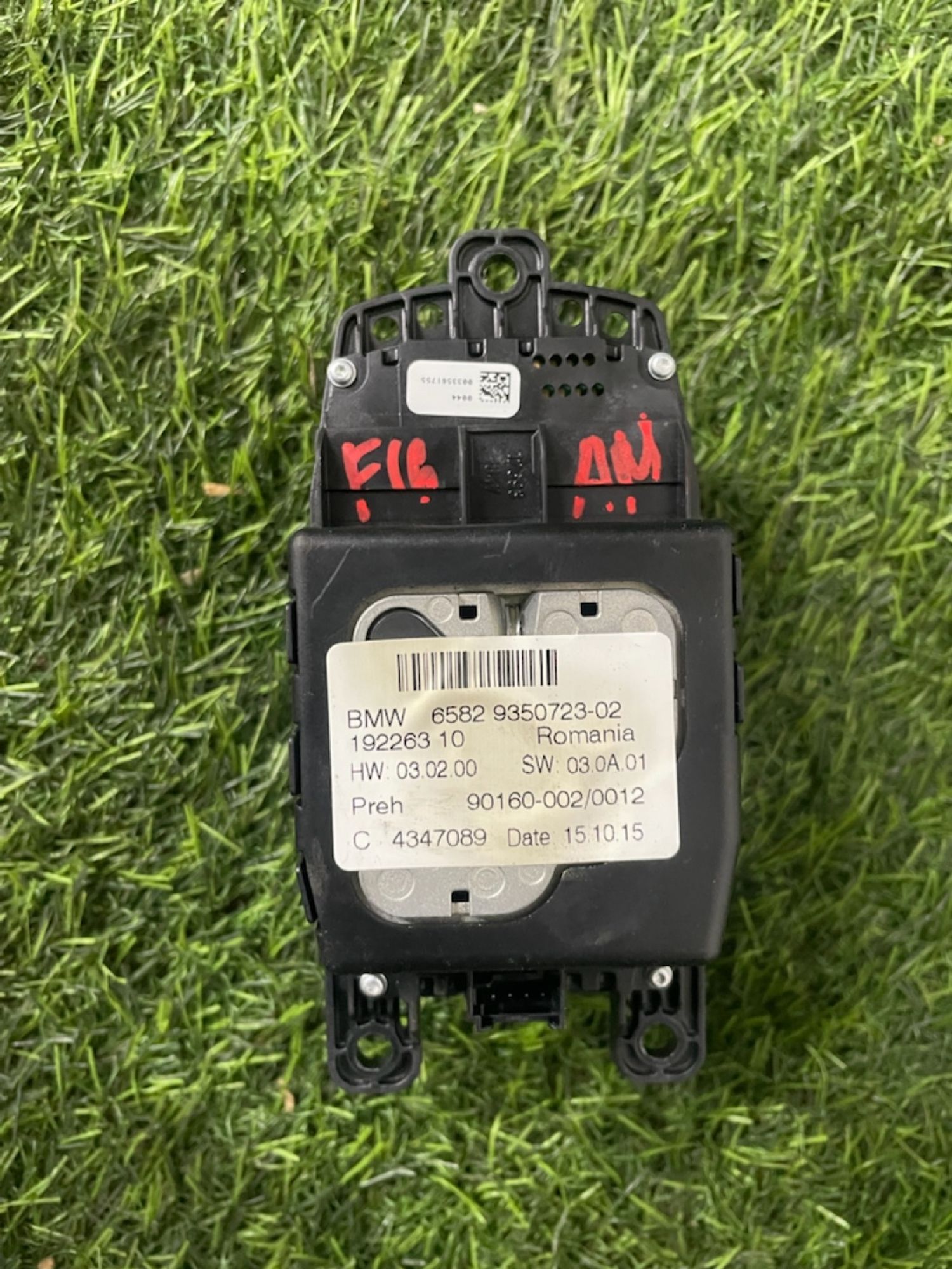 https://ycs.partsauto.market/partsauto-images/thmbs/userImages/82798d1dea2c19ada63d093c70529e74/part/0acef15d-c382-4277-a7b9-54be250e2155_1781090746100.jpg