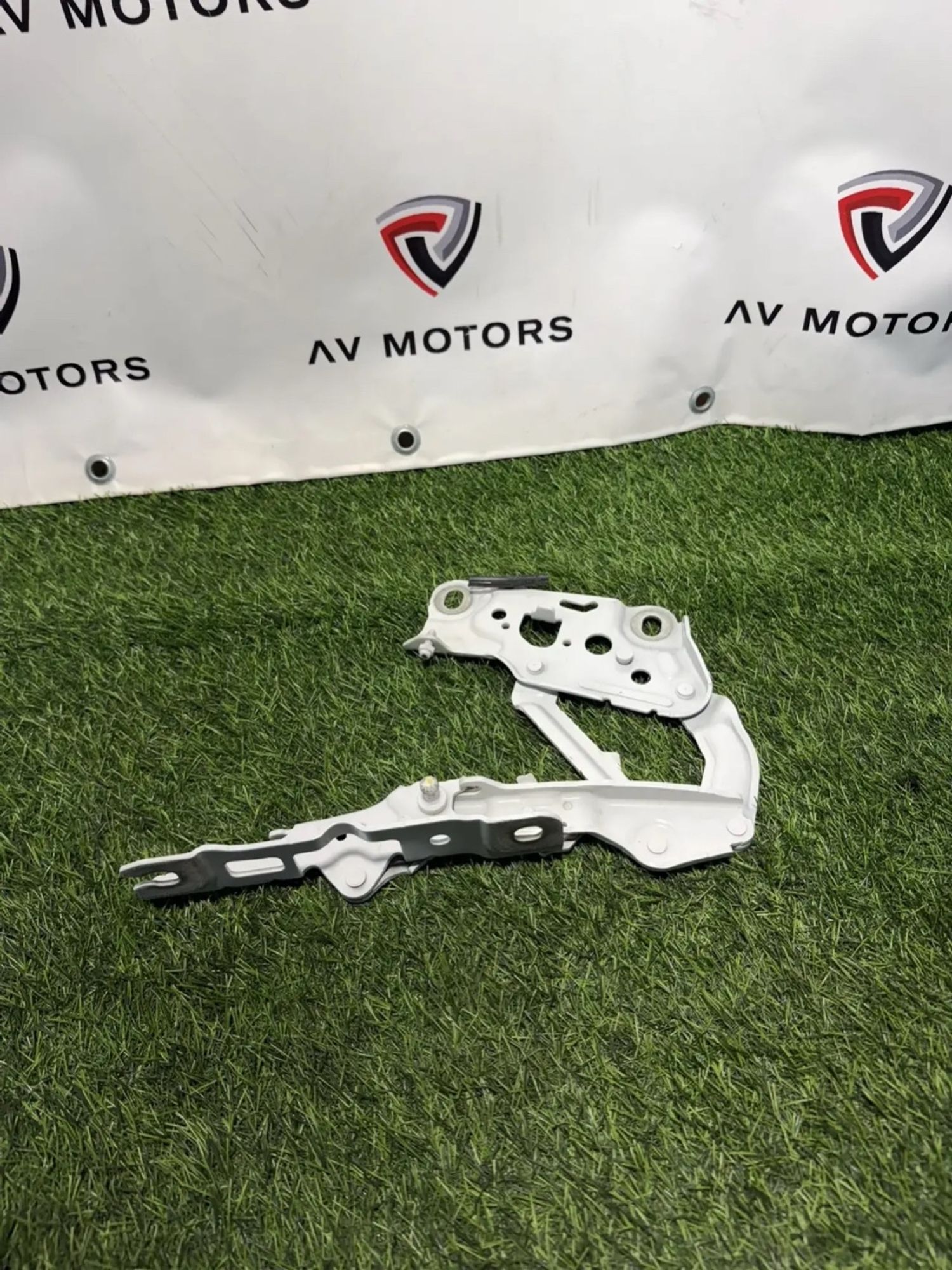 https://ycs.partsauto.market/partsauto-images/thmbs/userImages/82798d1dea2c19ada63d093c70529e74/part/0bdc9176-a168-4ae6-ad79-0c306b22e26a_1781696669681.jpg