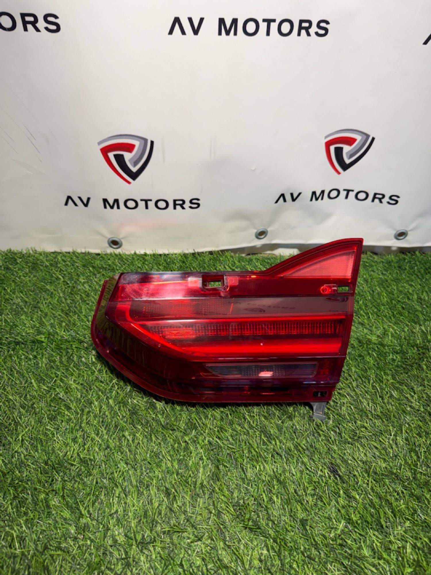 https://ycs.partsauto.market/partsauto-images/thmbs/userImages/82798d1dea2c19ada63d093c70529e74/part/13fe074b-6612-4bda-97a0-e1479d19500c_1781593627200.jpg