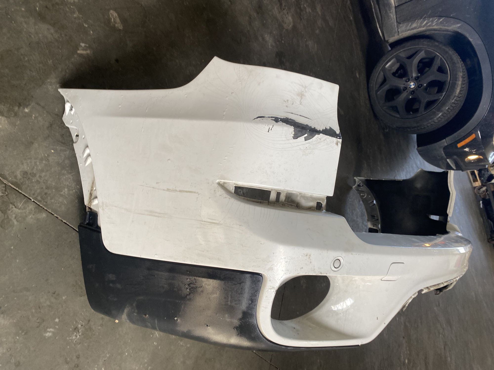 https://ycs.partsauto.market/partsauto-images/thmbs/userImages/82798d1dea2c19ada63d093c70529e74/part/1771b7e7-7ea1-4a5c-acdb-ec1ffdf0f6da_1715865458204.jpg