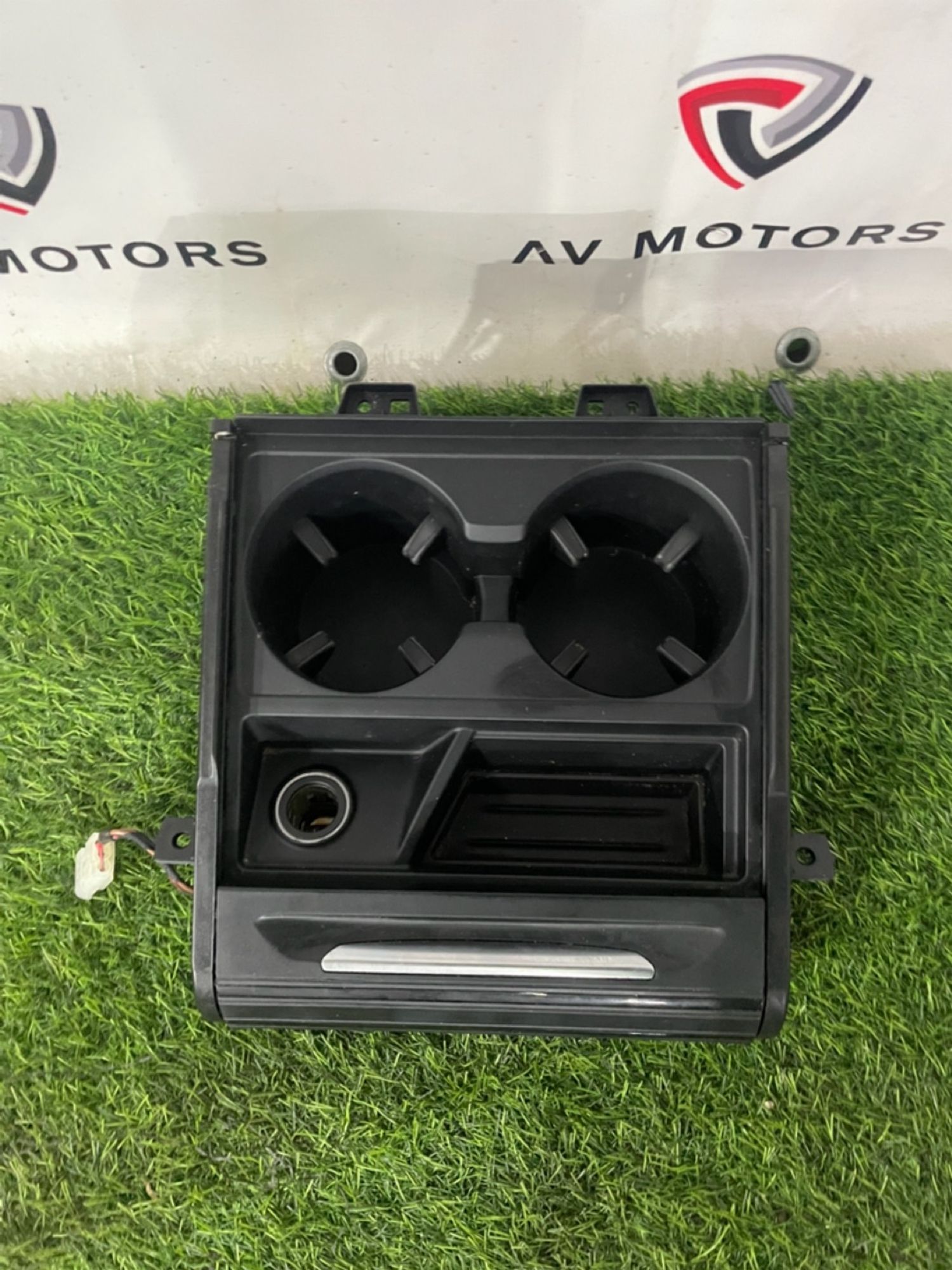 https://ycs.partsauto.market/partsauto-images/thmbs/userImages/82798d1dea2c19ada63d093c70529e74/part/200bb2ec-d10b-4c80-82ca-36e6243de727_1783073124869.jpg