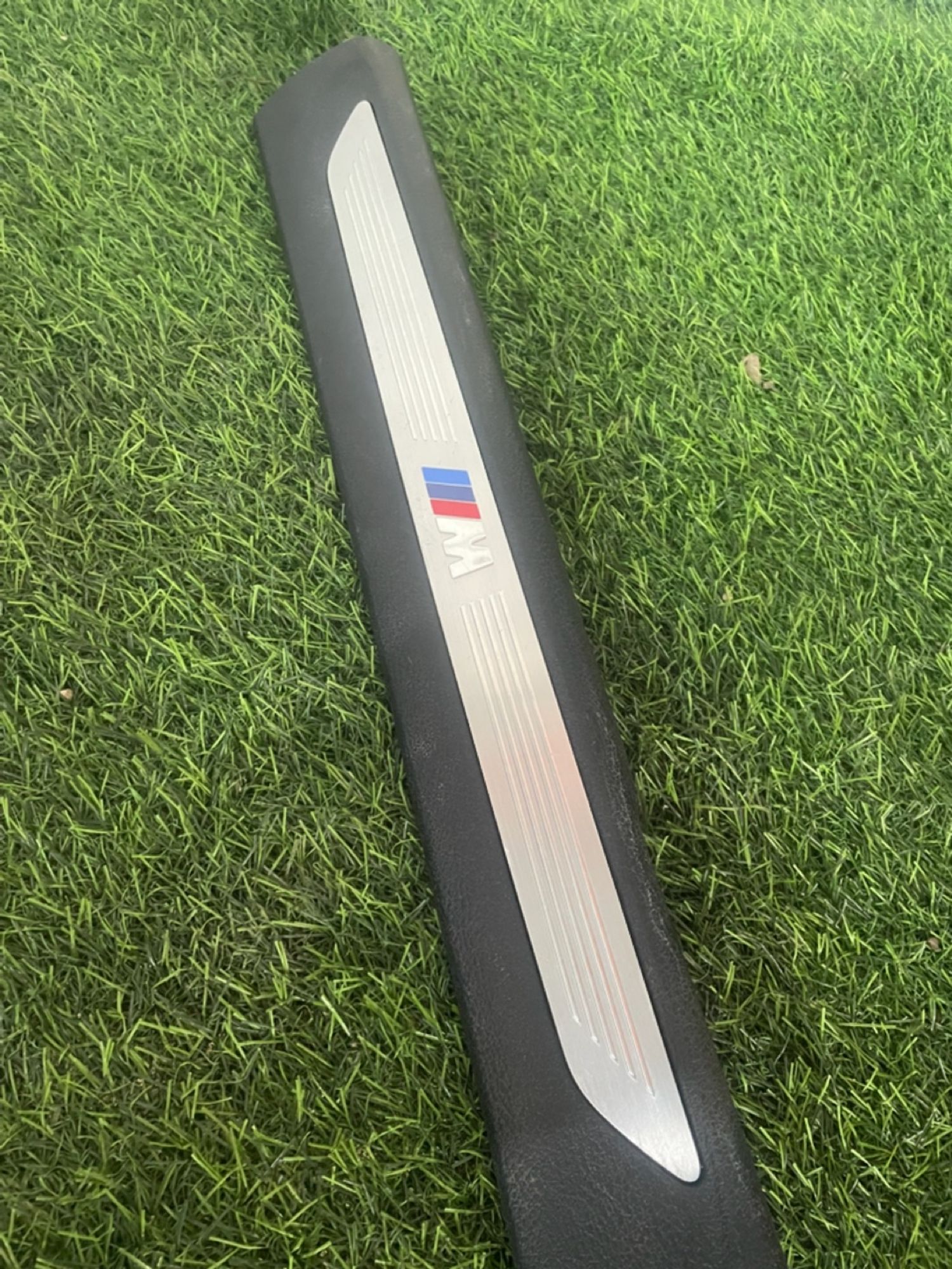 https://ycs.partsauto.market/partsauto-images/thmbs/userImages/82798d1dea2c19ada63d093c70529e74/part/209e49f4-9416-4425-94d6-f60d177d9e78_1781612574256.jpg