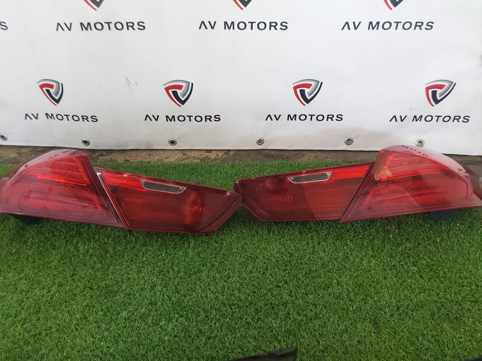 https://ycs.partsauto.market/partsauto-images/thmbs/userImages/82798d1dea2c19ada63d093c70529e74/part/2382b94d-07b4-4d1c-968c-b02858a1a1e1_1724681434776.jpg