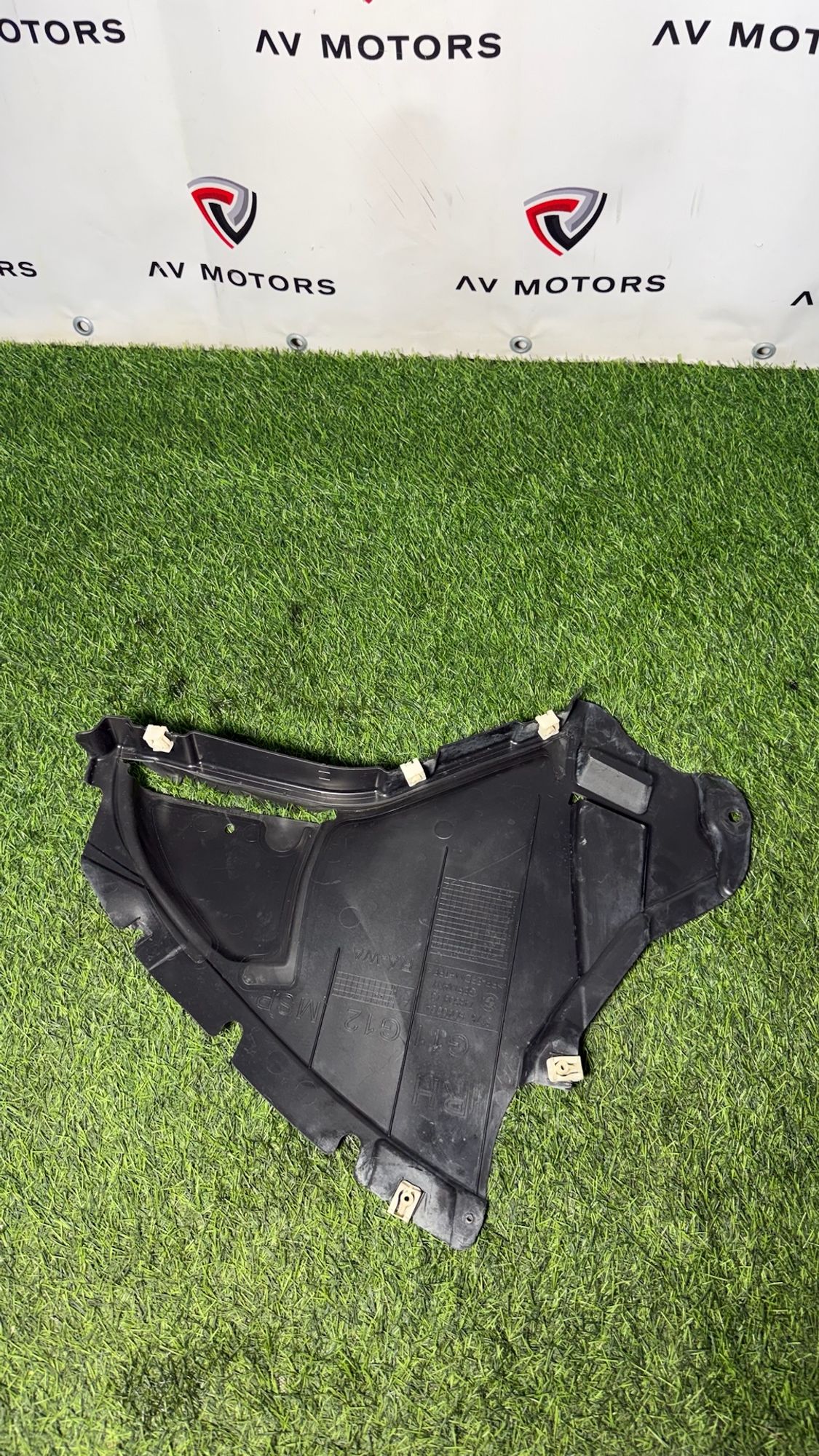 https://ycs.partsauto.market/partsauto-images/thmbs/userImages/82798d1dea2c19ada63d093c70529e74/part/26059099-0439-4f8c-a869-1a33fa9382b5_1781009640938.jpg