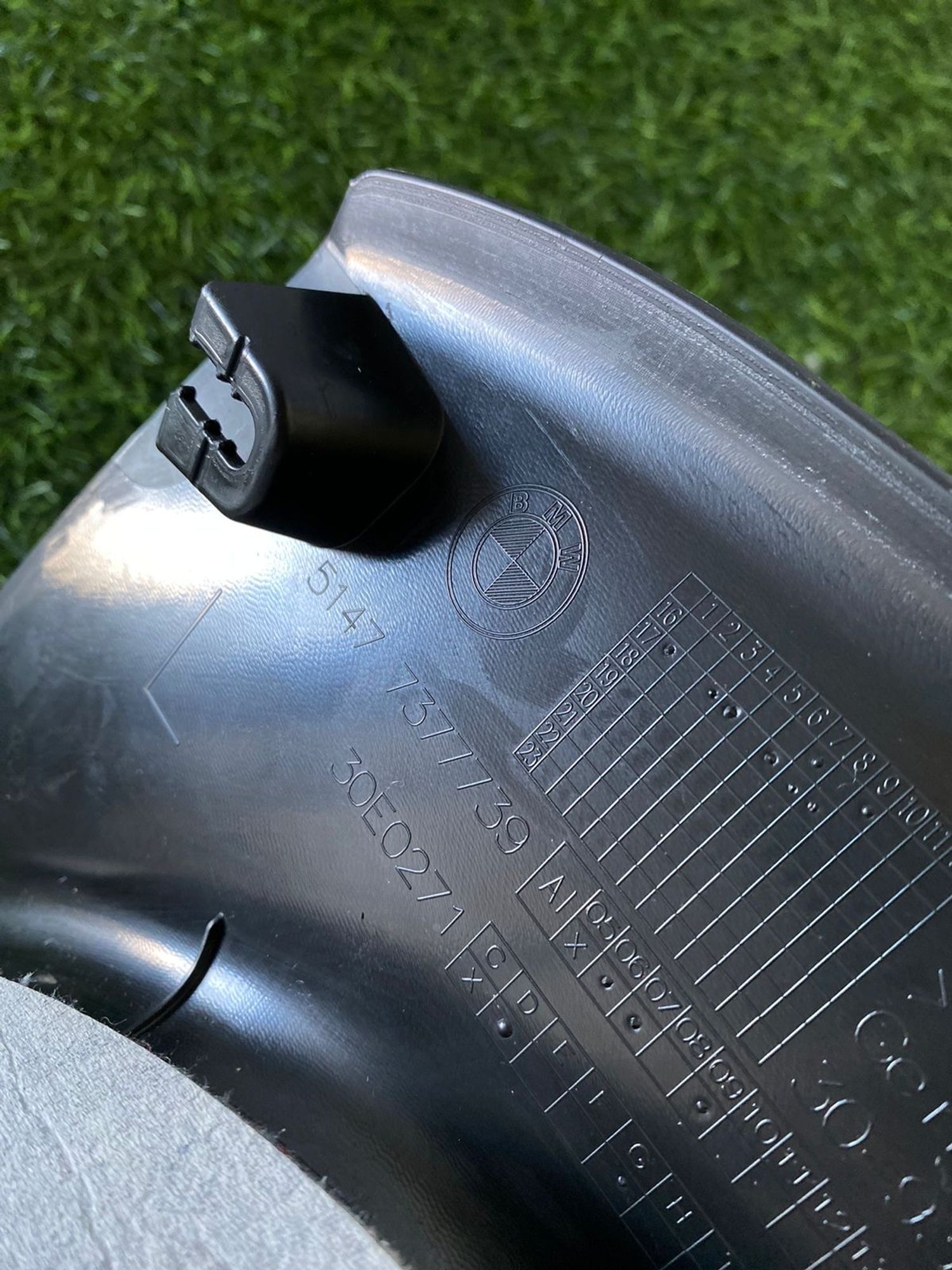 https://ycs.partsauto.market/partsauto-images/thmbs/userImages/82798d1dea2c19ada63d093c70529e74/part/29b64c36-93fa-4734-a343-b0c894f219e9_1777543559679.jpg