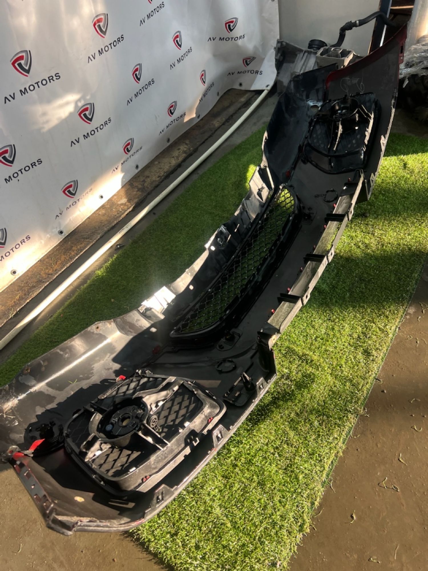 https://ycs.partsauto.market/partsauto-images/thmbs/userImages/82798d1dea2c19ada63d093c70529e74/part/2ac91ec3-eb8a-43fe-a5e9-8bec3756c2c9_1739547089842.jpg