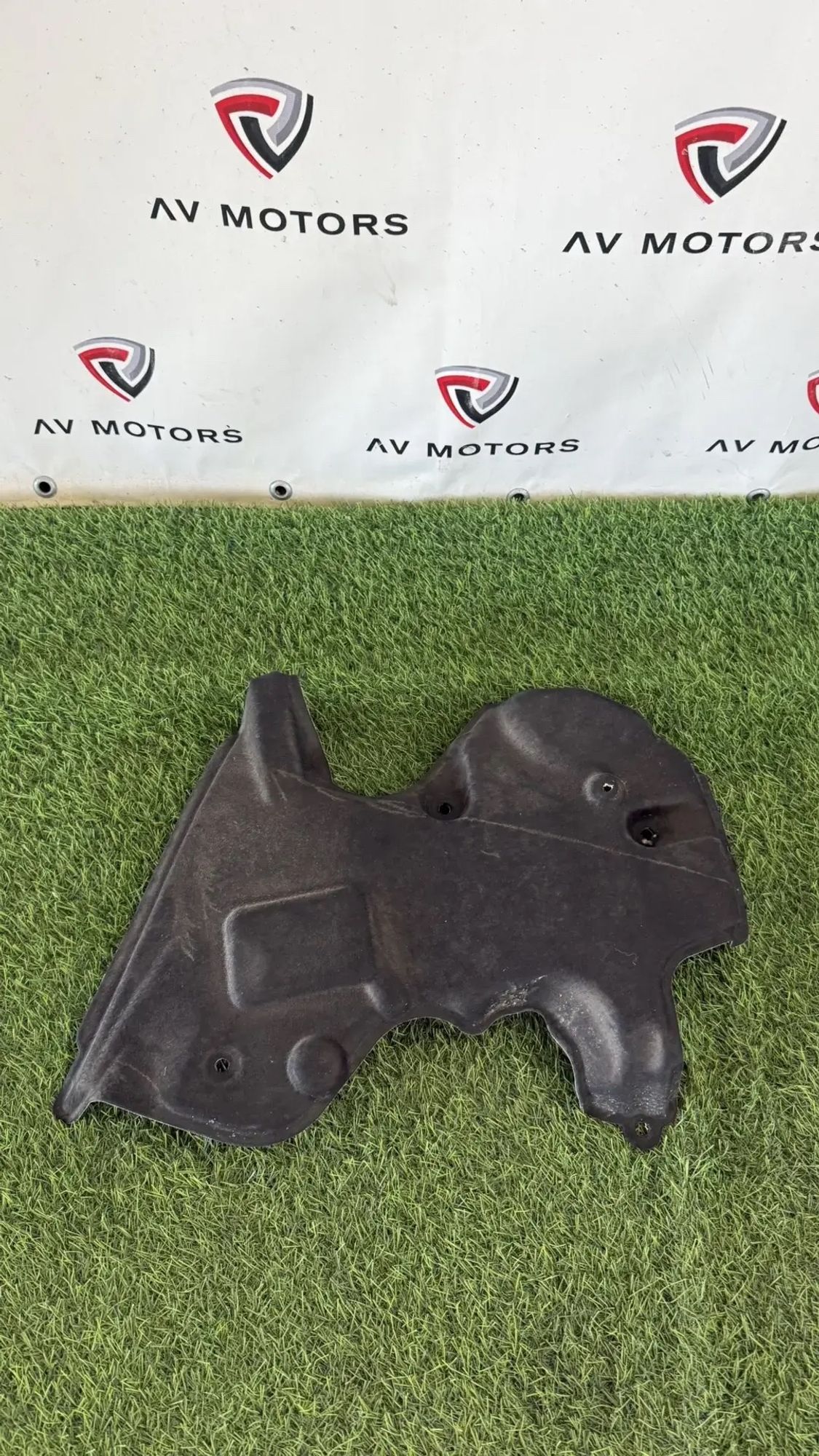 https://ycs.partsauto.market/partsauto-images/thmbs/userImages/82798d1dea2c19ada63d093c70529e74/part/2d214842-d15a-4258-8bb5-29746385367f_1787301598363.jpg