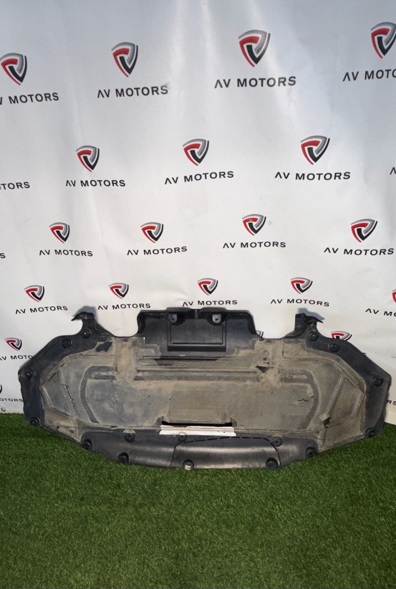 https://ycs.partsauto.market/partsauto-images/thmbs/userImages/82798d1dea2c19ada63d093c70529e74/part/2fd1b00b-aa6f-4e3d-84f7-88302894319d_1781090786305.jpg