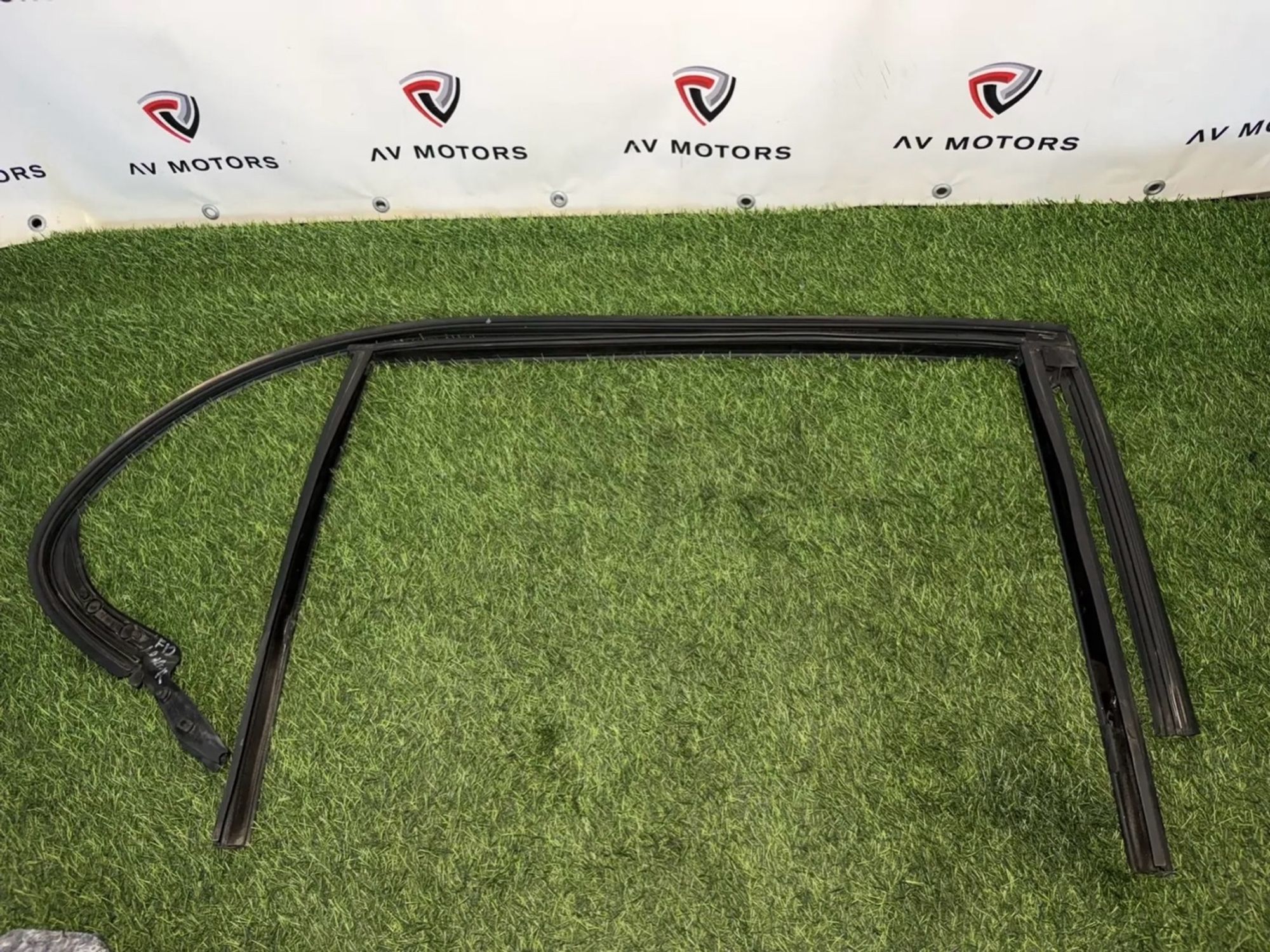 https://ycs.partsauto.market/partsauto-images/thmbs/userImages/82798d1dea2c19ada63d093c70529e74/part/3050c60f-940a-472e-84a5-bafba492e658_1781528363104.jpg