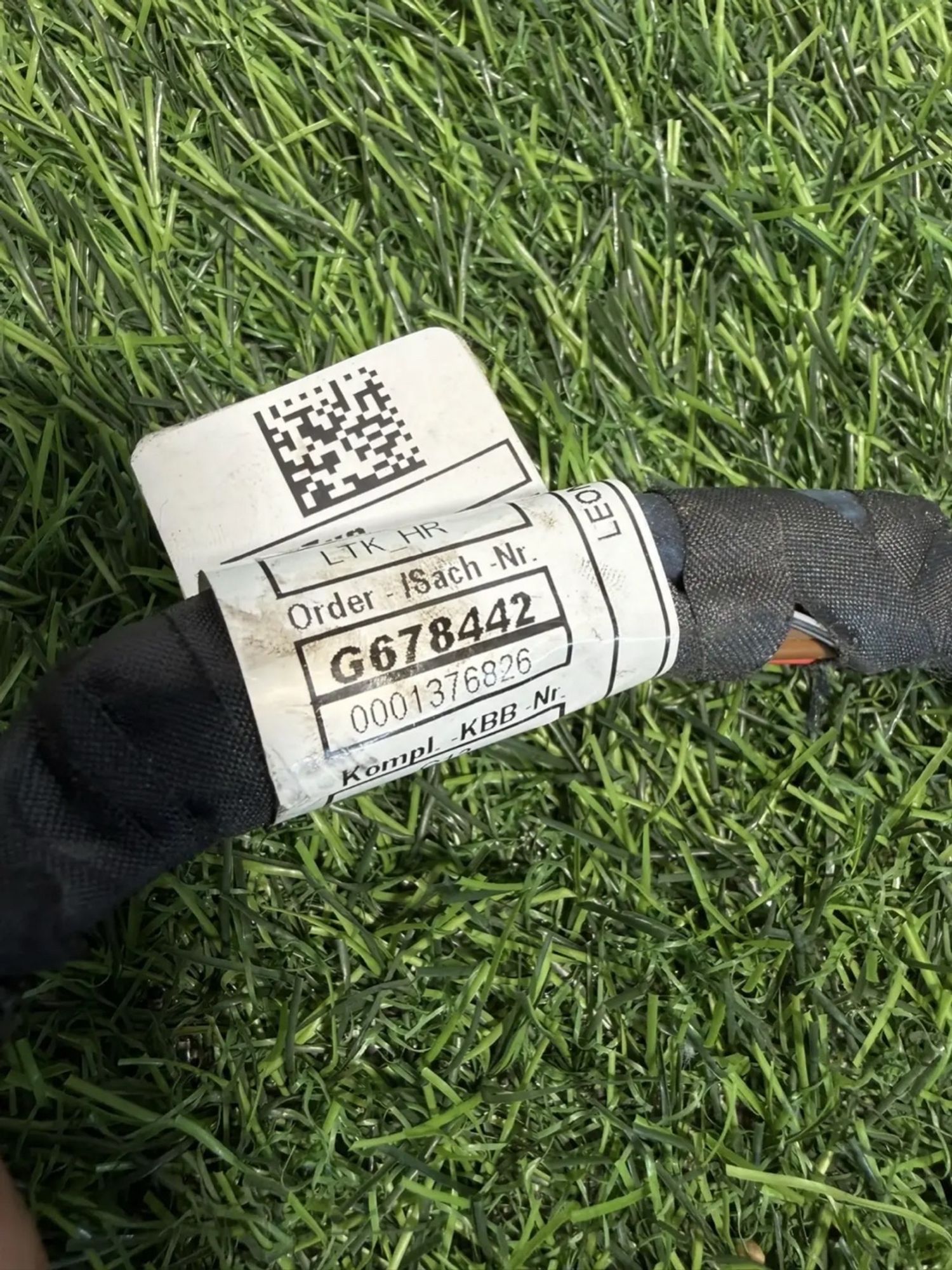 https://ycs.partsauto.market/partsauto-images/thmbs/userImages/82798d1dea2c19ada63d093c70529e74/part/3055b7b0-6c93-4a2e-bb76-e337b144a411_1781529057381.jpg