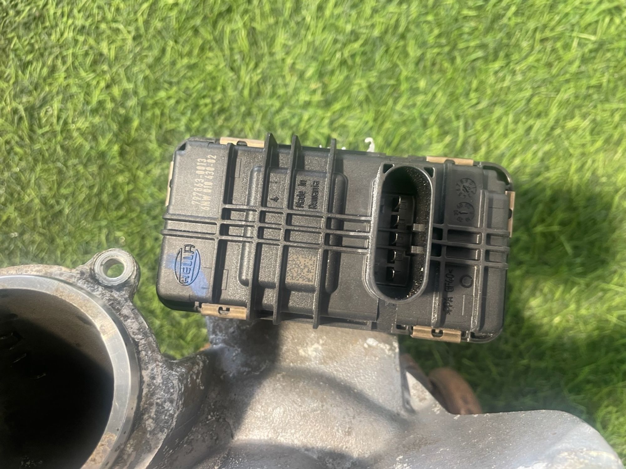 https://ycs.partsauto.market/partsauto-images/thmbs/userImages/82798d1dea2c19ada63d093c70529e74/part/30d3d875-a3f6-4721-bfd6-ad06a1635b72_1776938162491.jpg