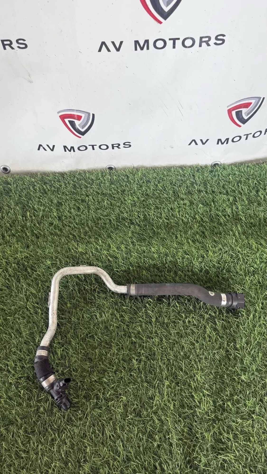 https://ycs.partsauto.market/partsauto-images/thmbs/userImages/82798d1dea2c19ada63d093c70529e74/part/320d26ba-ea1e-483e-bd01-91cb00772125_1787314623688.jpg