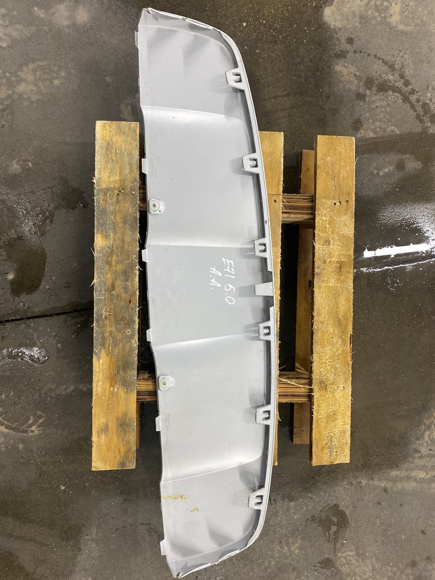 https://ycs.partsauto.market/partsauto-images/thmbs/userImages/82798d1dea2c19ada63d093c70529e74/part/323b0e6a-44c3-4d39-8519-aed756980880_1702336902895.jpg