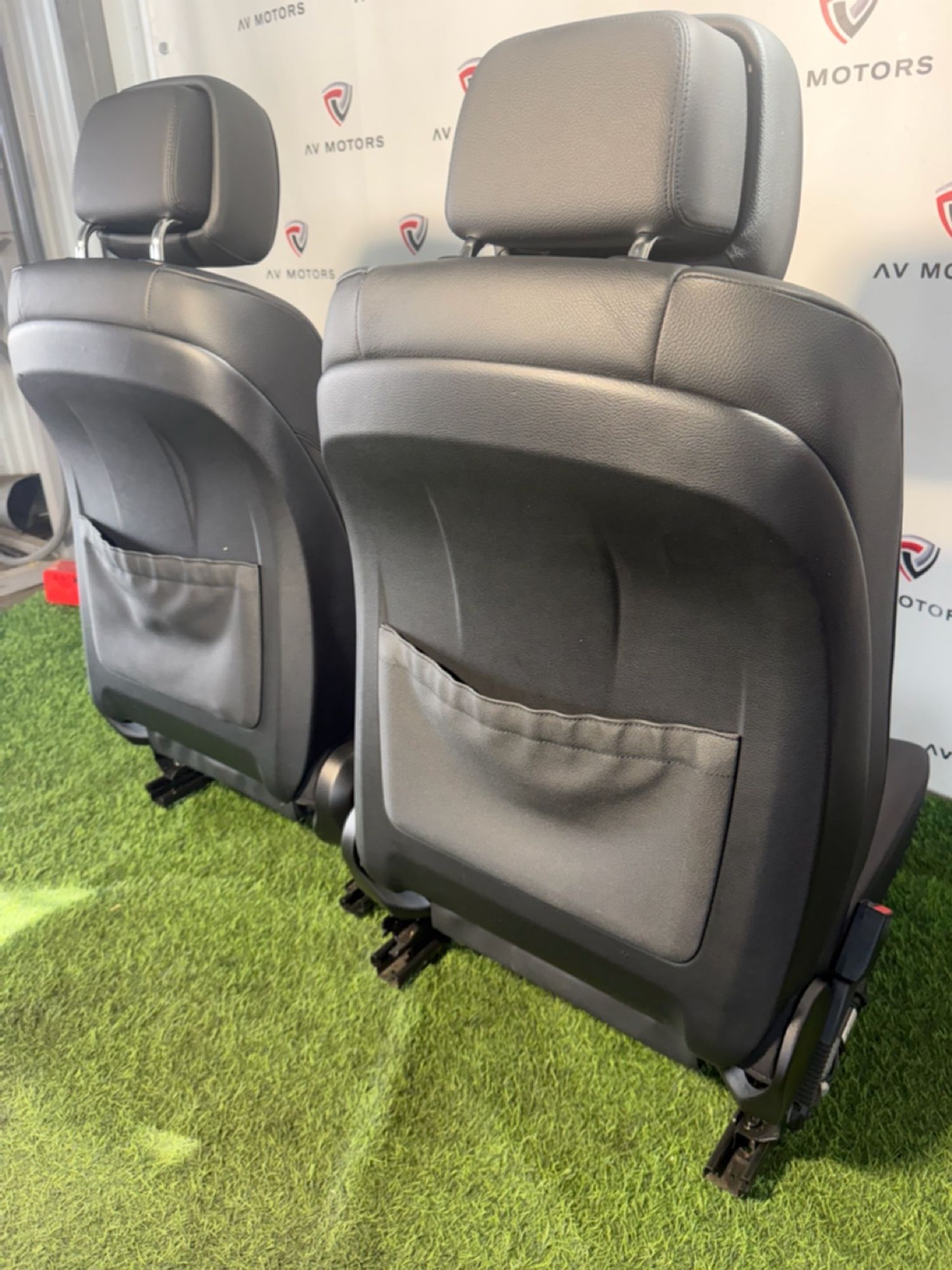 https://ycs.partsauto.market/partsauto-images/thmbs/userImages/82798d1dea2c19ada63d093c70529e74/part/363a19b0-e992-4476-802b-b0850a434034_1787226739387.jpg