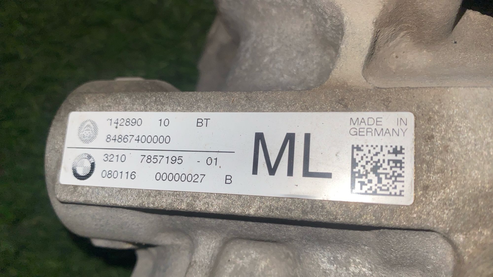 https://ycs.partsauto.market/partsauto-images/thmbs/userImages/82798d1dea2c19ada63d093c70529e74/part/3a74d052-3617-4d54-844d-de3d948bec32_1775637197931.jpg