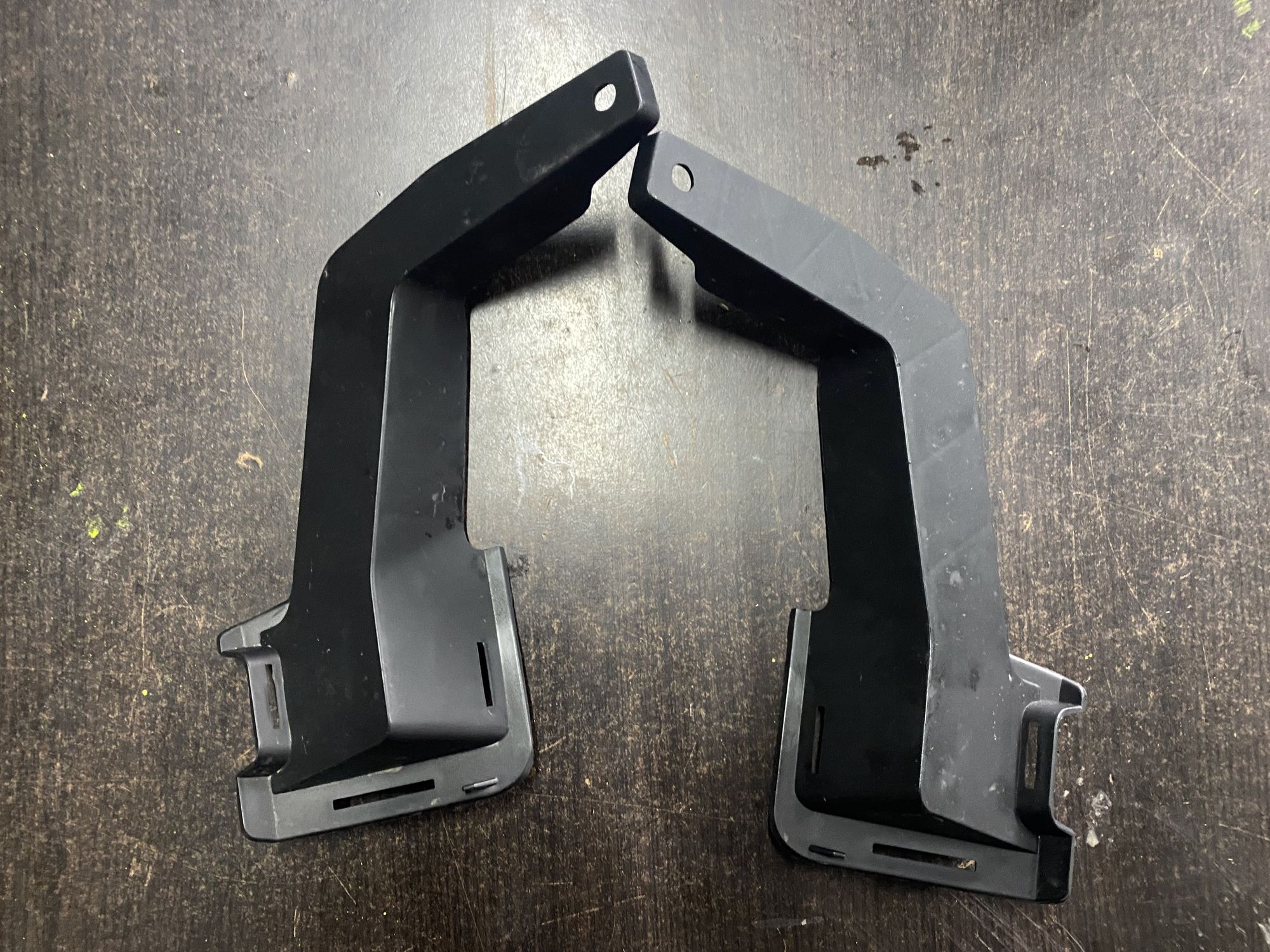 Mercedes-Benz  W221 Кронштейн решетки радиатора, 1500 рублей, Краснодар