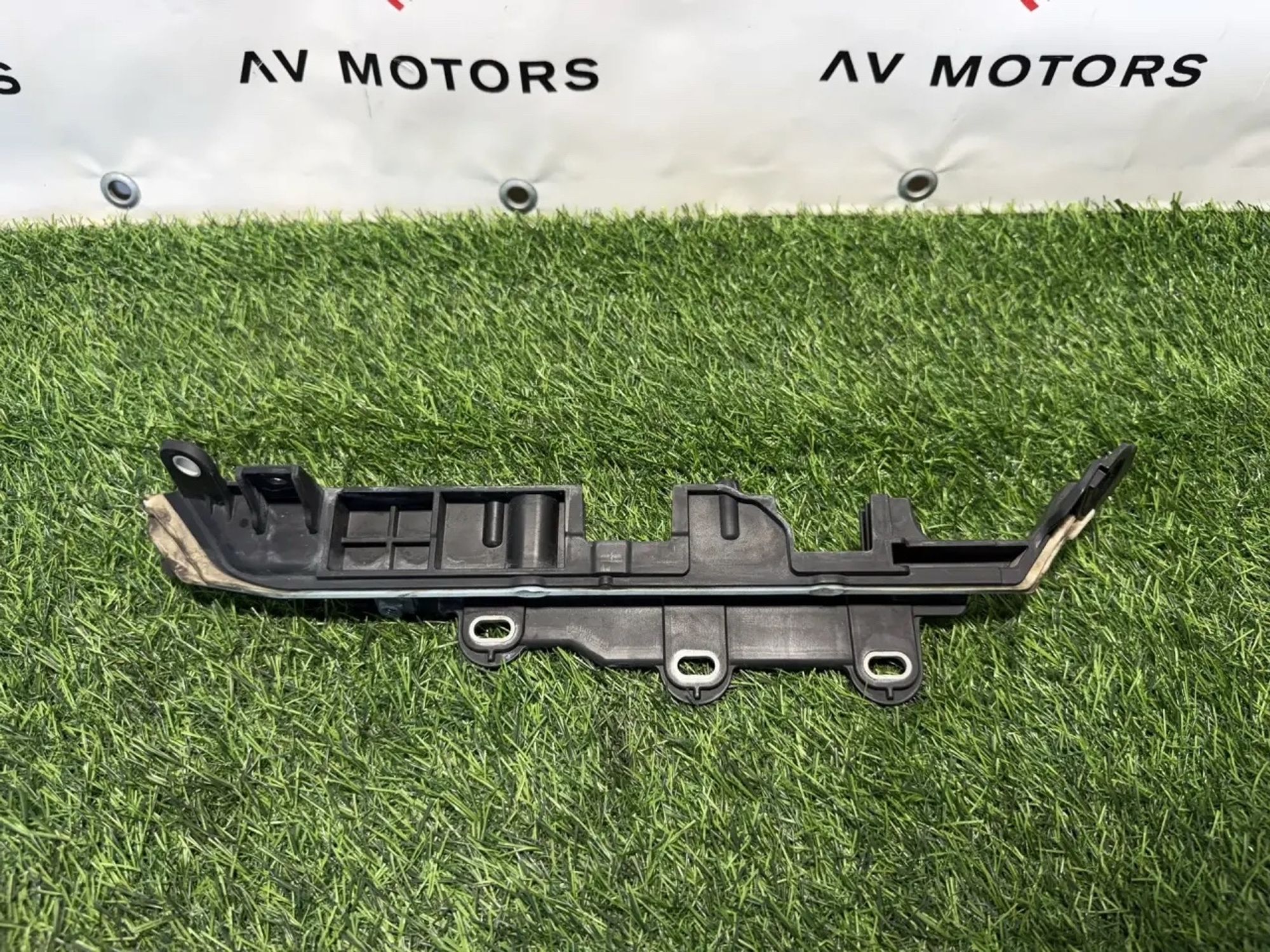 https://ycs.partsauto.market/partsauto-images/thmbs/userImages/82798d1dea2c19ada63d093c70529e74/part/472bb612-1c86-4428-8f53-6ba16bc165cb_1781524307667.jpg