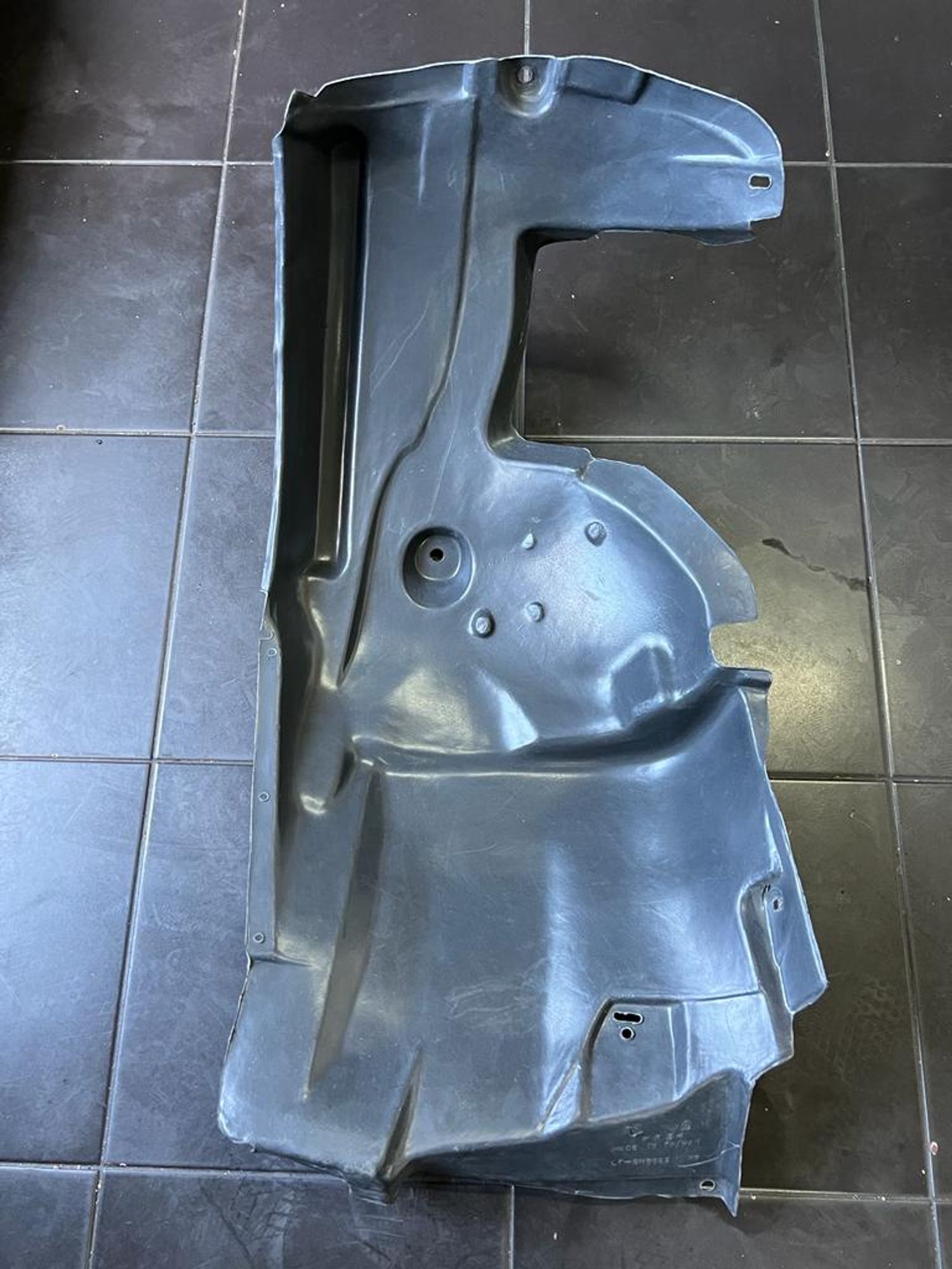 https://ycs.partsauto.market/partsauto-images/thmbs/userImages/82798d1dea2c19ada63d093c70529e74/part/48afdca3-ebfa-405b-a06d-a9bbb8e29149_1695027204751.jpg