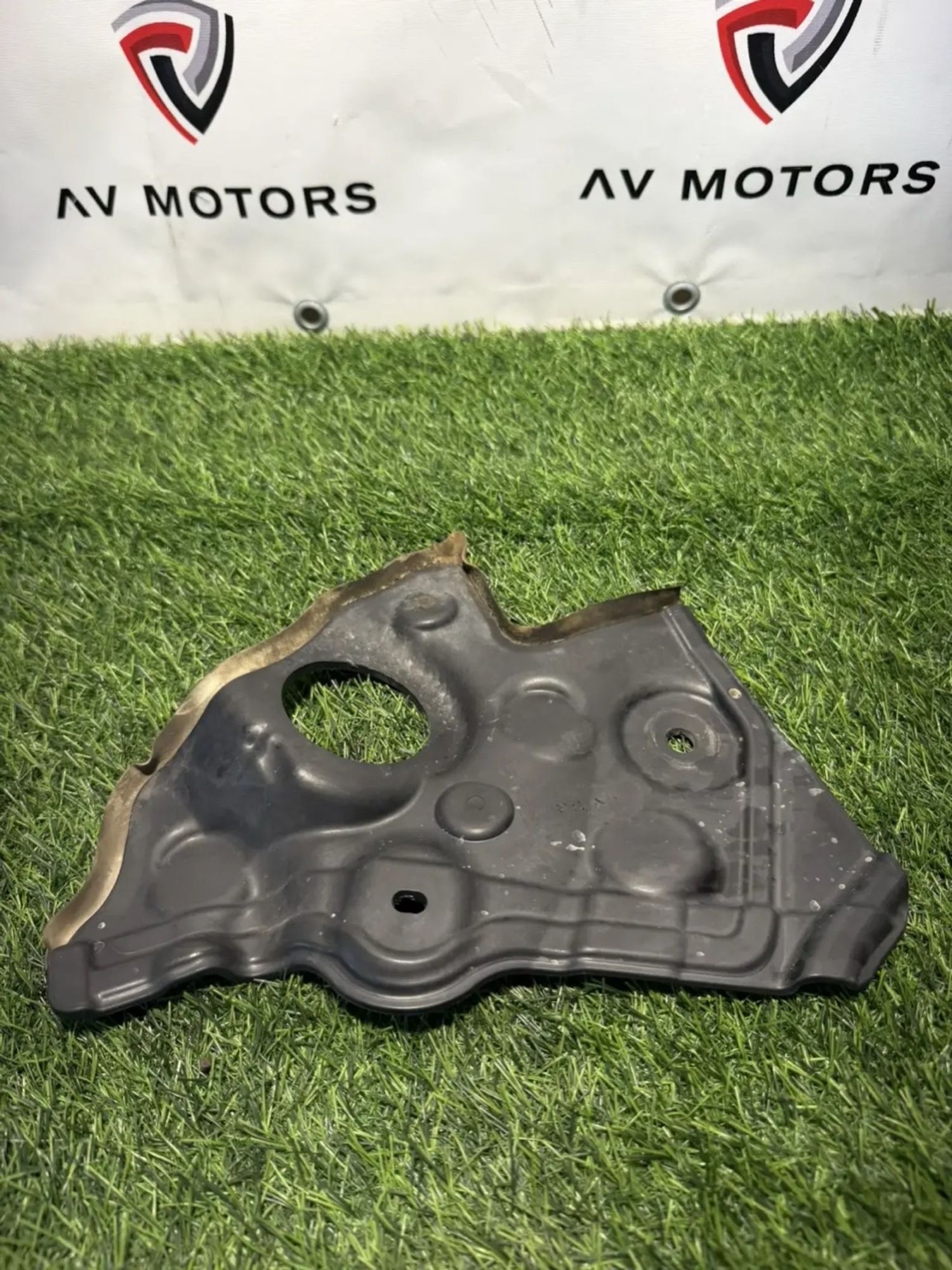 https://ycs.partsauto.market/partsauto-images/thmbs/userImages/82798d1dea2c19ada63d093c70529e74/part/5720185a-7735-4314-9be8-346e23b51257_1781169171283.jpg