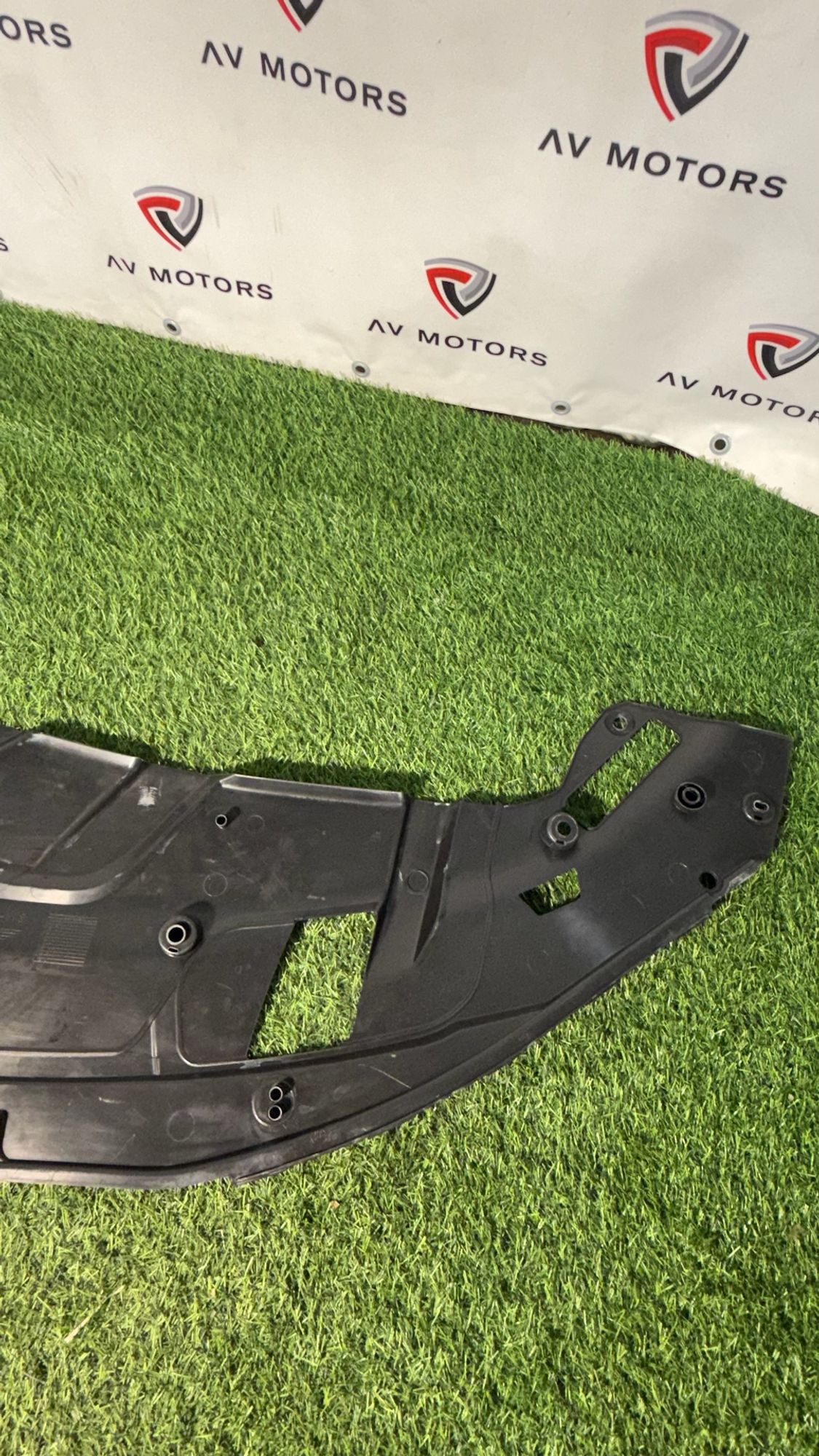 https://ycs.partsauto.market/partsauto-images/thmbs/userImages/82798d1dea2c19ada63d093c70529e74/part/5c443509-ff8b-4191-b3ec-cd42757b9efc_1781010895115.jpg