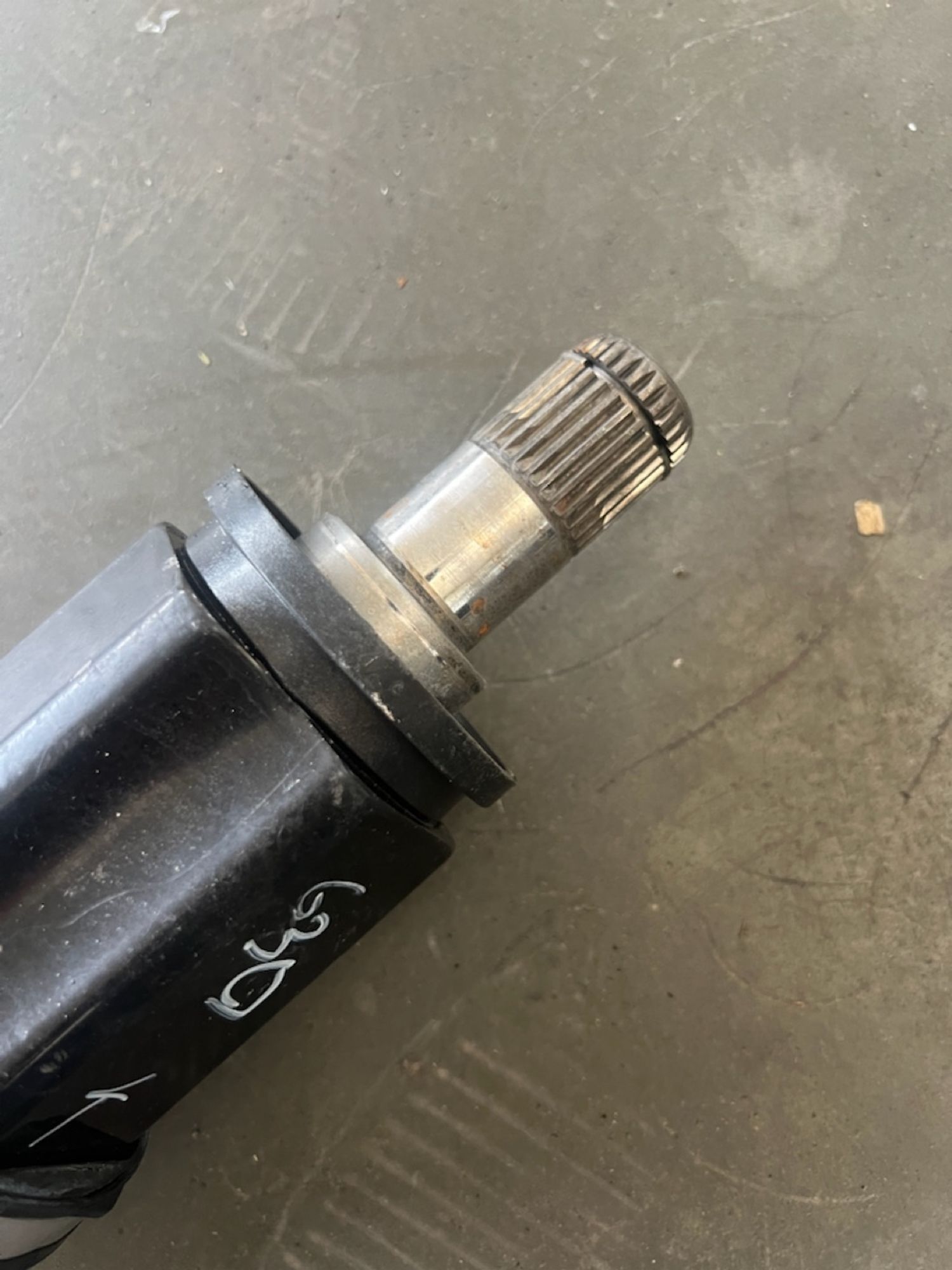 https://ycs.partsauto.market/partsauto-images/thmbs/userImages/82798d1dea2c19ada63d093c70529e74/part/5d319e52-3cec-4fb6-bdf1-74a7a939a764_1720706586947.jpg