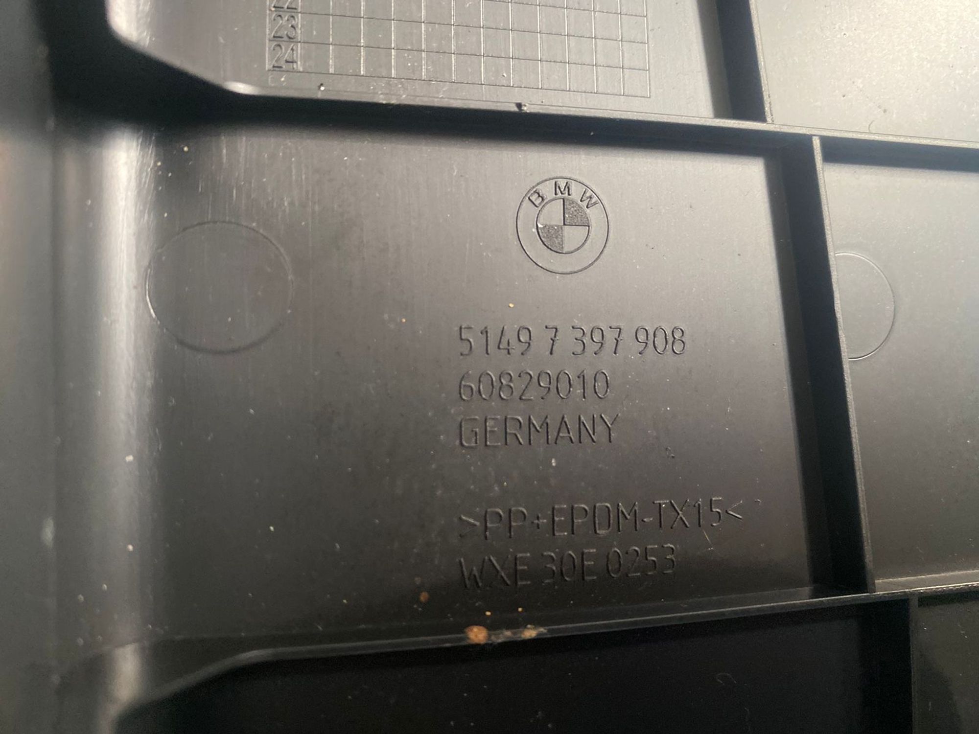 https://ycs.partsauto.market/partsauto-images/thmbs/userImages/82798d1dea2c19ada63d093c70529e74/part/5dae1bfd-4934-4fa6-97ae-140c8446641f_1777548542836.jpg