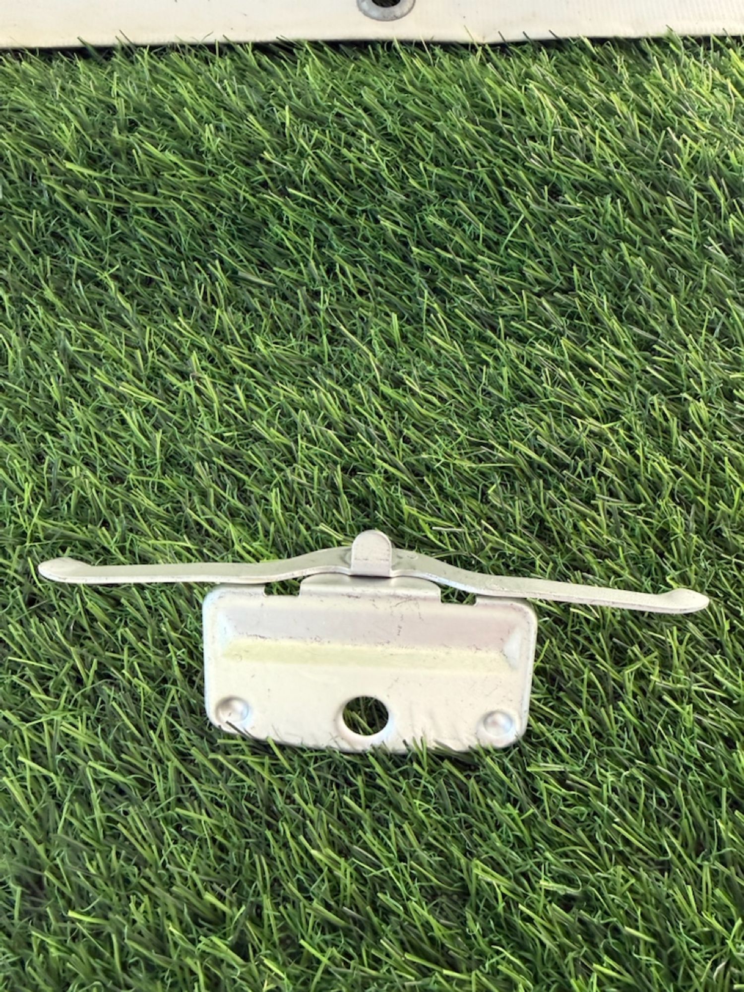 https://ycs.partsauto.market/partsauto-images/thmbs/userImages/82798d1dea2c19ada63d093c70529e74/part/5fedc504-2bc5-4519-afc9-12872781eb2b_1776926625299.jpg