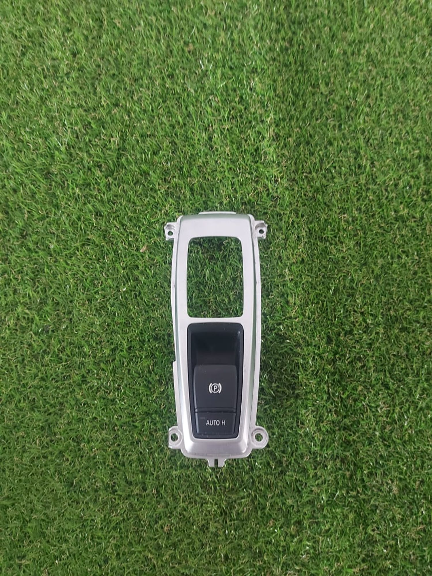 https://ycs.partsauto.market/partsauto-images/thmbs/userImages/82798d1dea2c19ada63d093c70529e74/part/63446583-d4e4-4b0e-9c7d-571e43ad1514_1723802784576.jpg