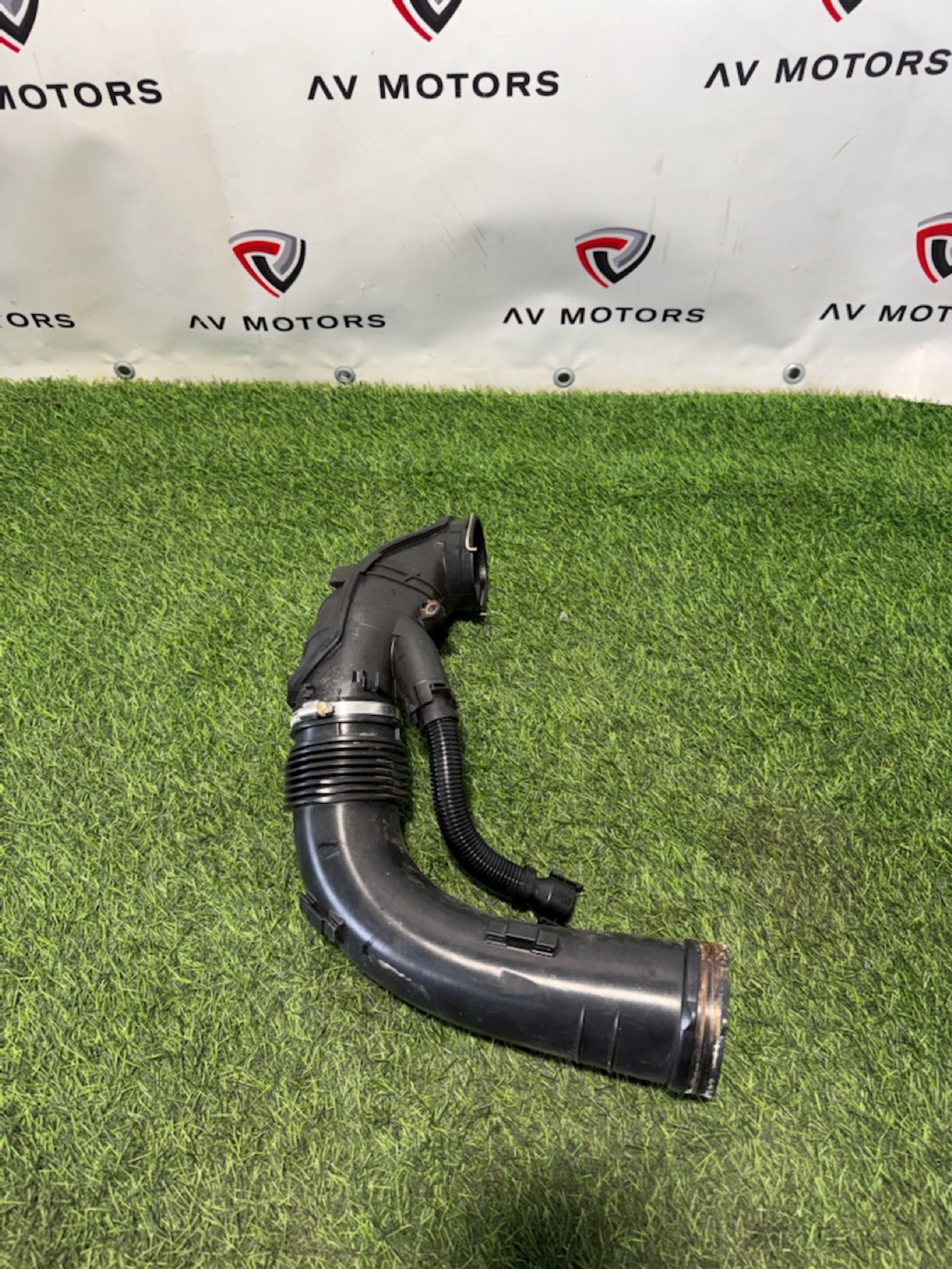 https://ycs.partsauto.market/partsauto-images/thmbs/userImages/82798d1dea2c19ada63d093c70529e74/part/6374bc65-1ba9-4509-9d06-f1e2062180f1_1776947949145.jpg