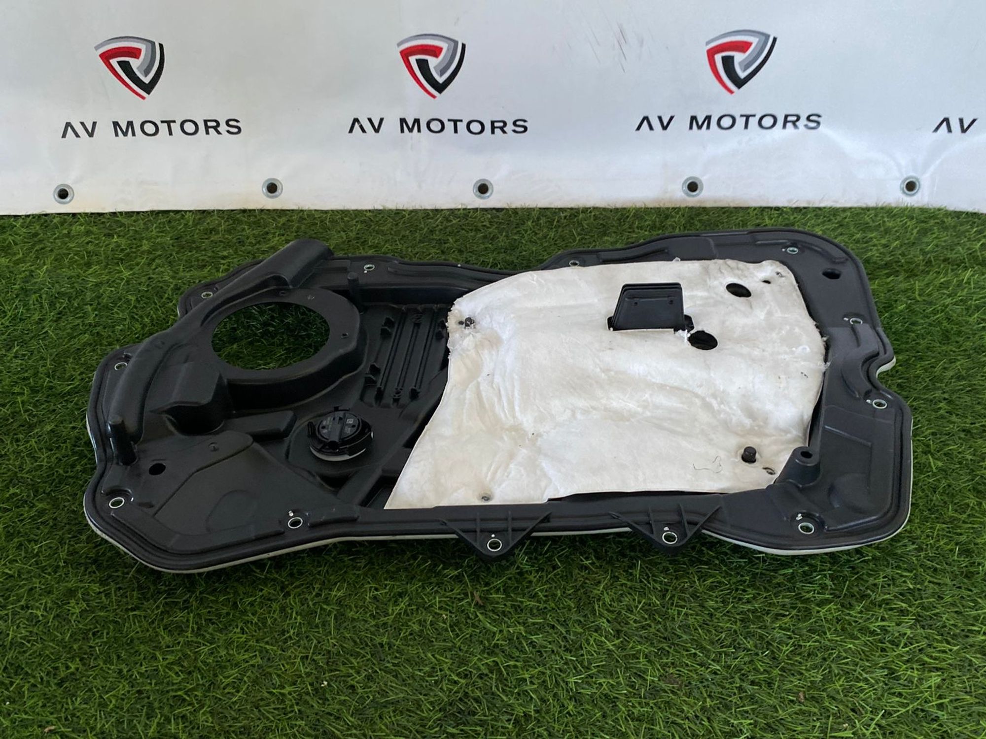 https://ycs.partsauto.market/partsauto-images/thmbs/userImages/82798d1dea2c19ada63d093c70529e74/part/6474580c-71db-4aeb-818f-c78f19a2a1b4_1777542931114.jpg