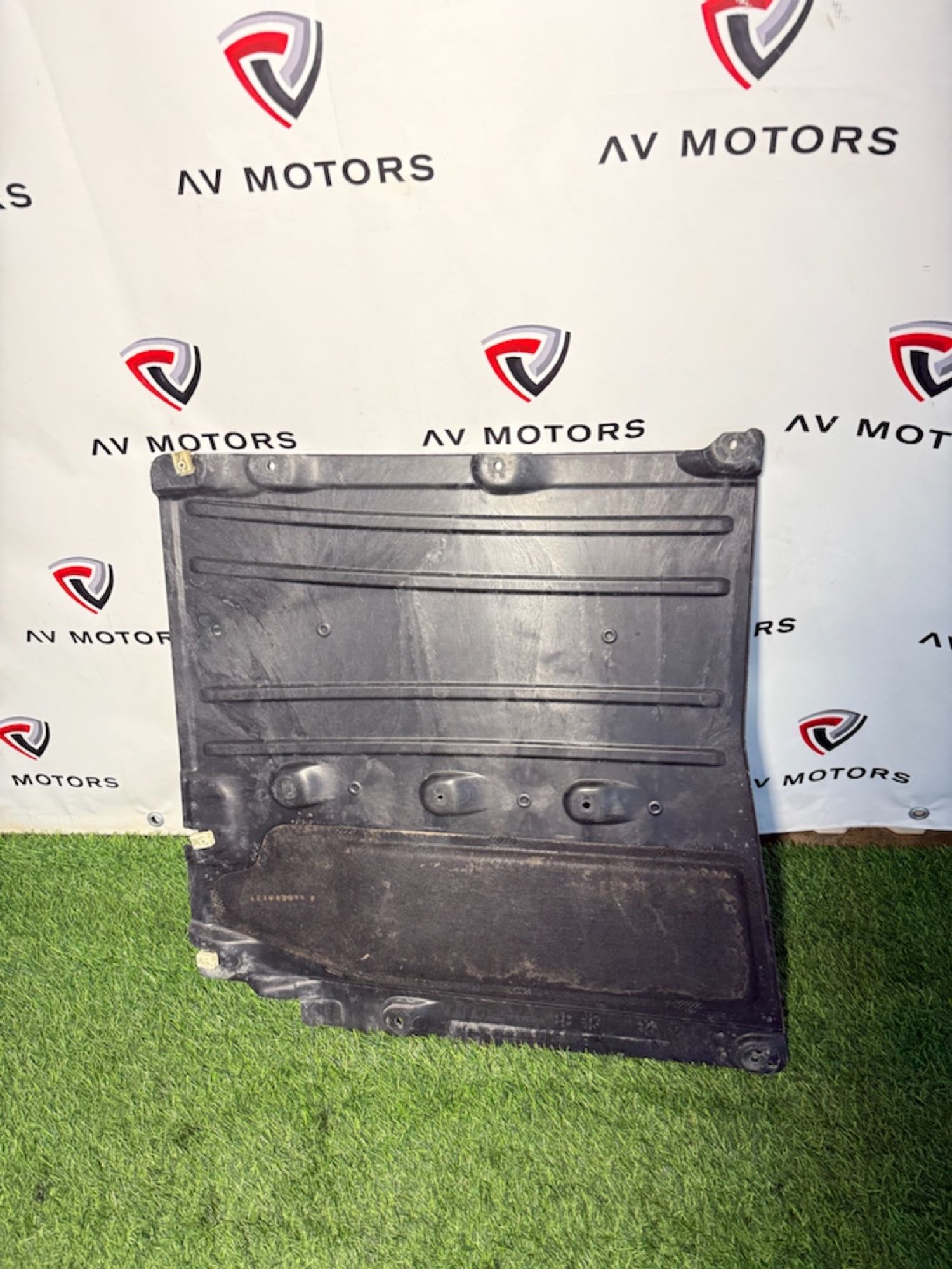 https://ycs.partsauto.market/partsauto-images/thmbs/userImages/82798d1dea2c19ada63d093c70529e74/part/6cd209cd-1ba1-4577-9550-eb4fb7f8e255_1781089057958.jpg