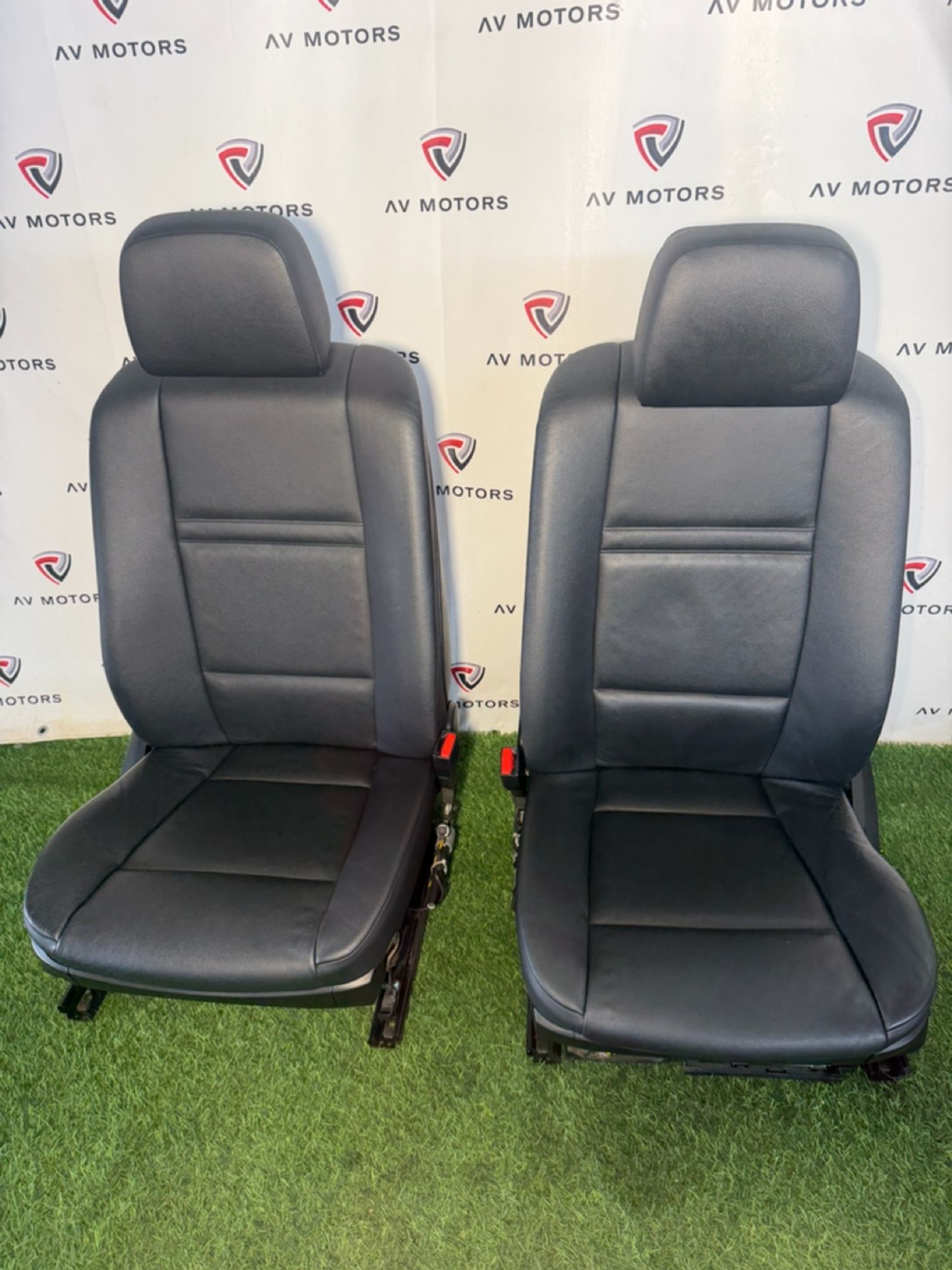 https://ycs.partsauto.market/partsauto-images/thmbs/userImages/82798d1dea2c19ada63d093c70529e74/part/74864567-95bd-49d4-9c09-c282e153d214_1787226731992.jpg