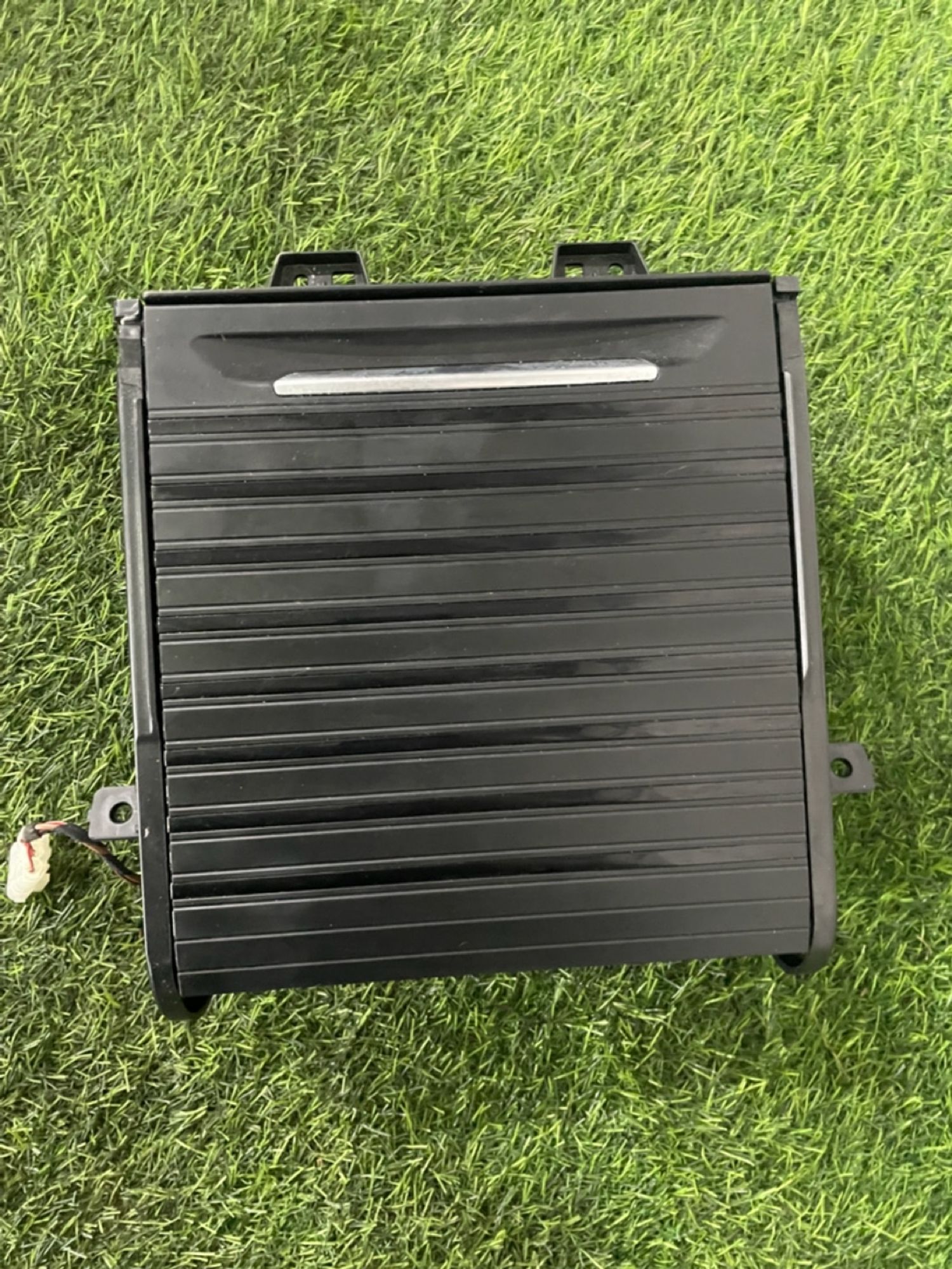 https://ycs.partsauto.market/partsauto-images/thmbs/userImages/82798d1dea2c19ada63d093c70529e74/part/78a1324b-b77a-414f-bcb3-87e5f88e1b61_1783073122537.jpg