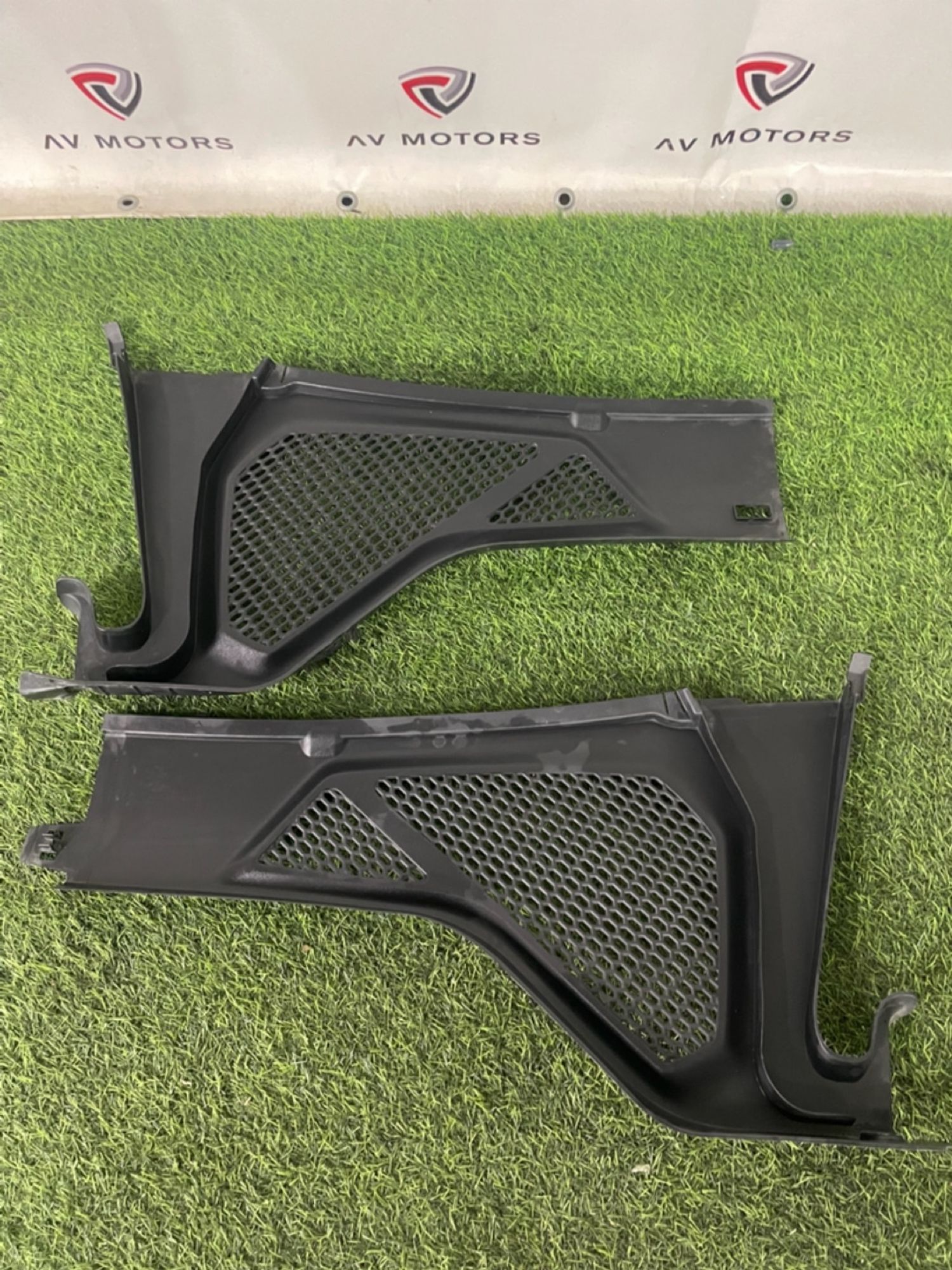 https://ycs.partsauto.market/partsauto-images/thmbs/userImages/82798d1dea2c19ada63d093c70529e74/part/78f2d4ce-cfb9-46ec-a2f1-e204b0014c77_1781772906936.jpg