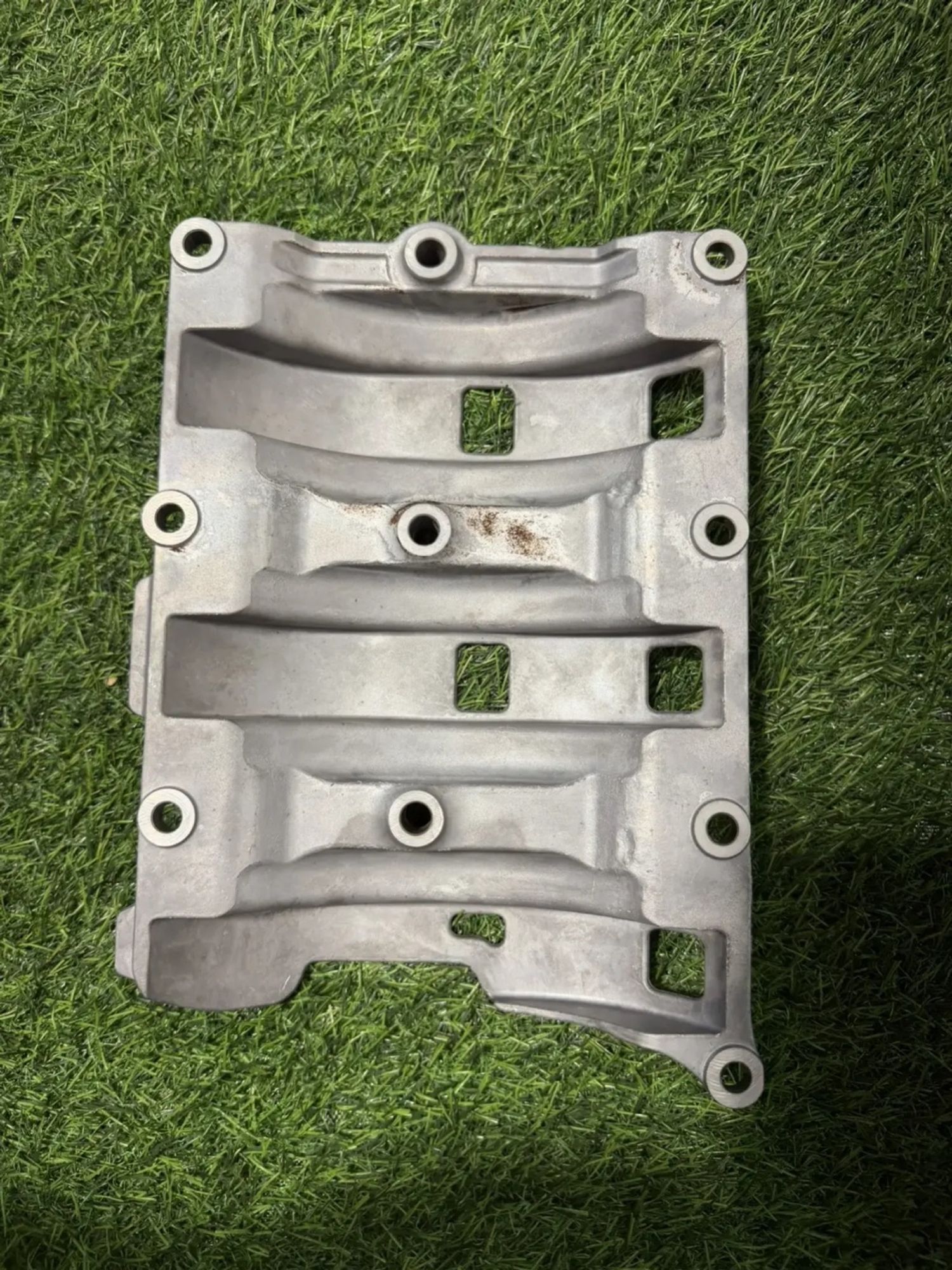https://ycs.partsauto.market/partsauto-images/thmbs/userImages/82798d1dea2c19ada63d093c70529e74/part/7e8ae98f-92e6-4006-a653-78a737166fe9_1780037768611.jpg