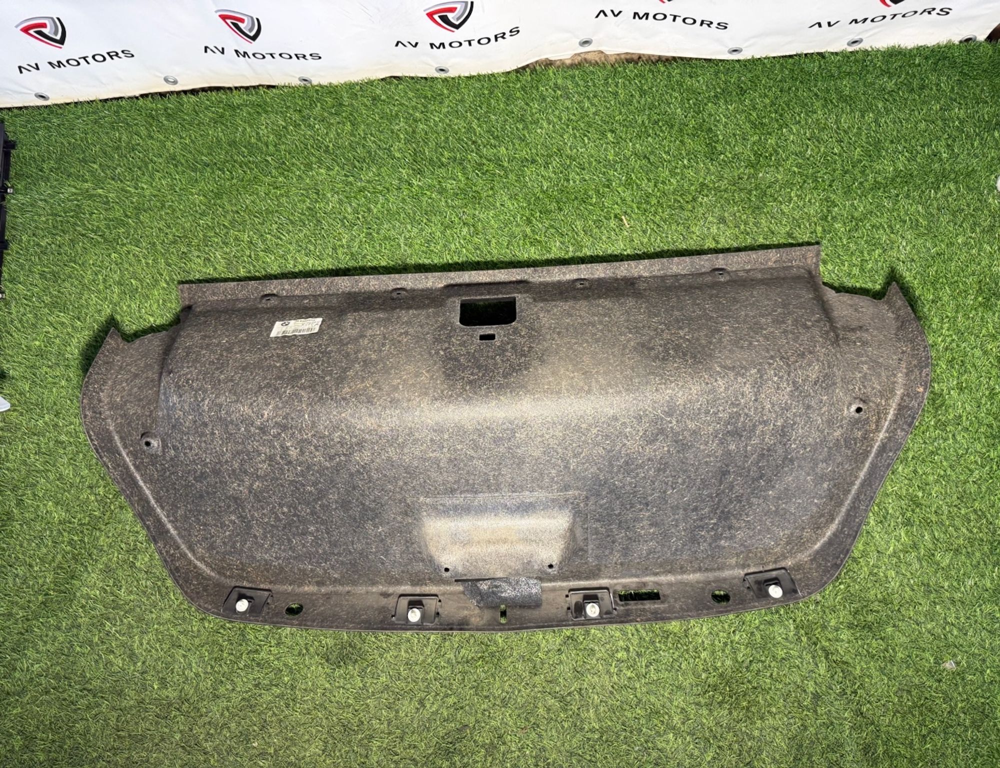 https://ycs.partsauto.market/partsauto-images/thmbs/userImages/82798d1dea2c19ada63d093c70529e74/part/80c11b11-ab3e-4972-9ff9-c47685db2f2d_1781599476980.jpg