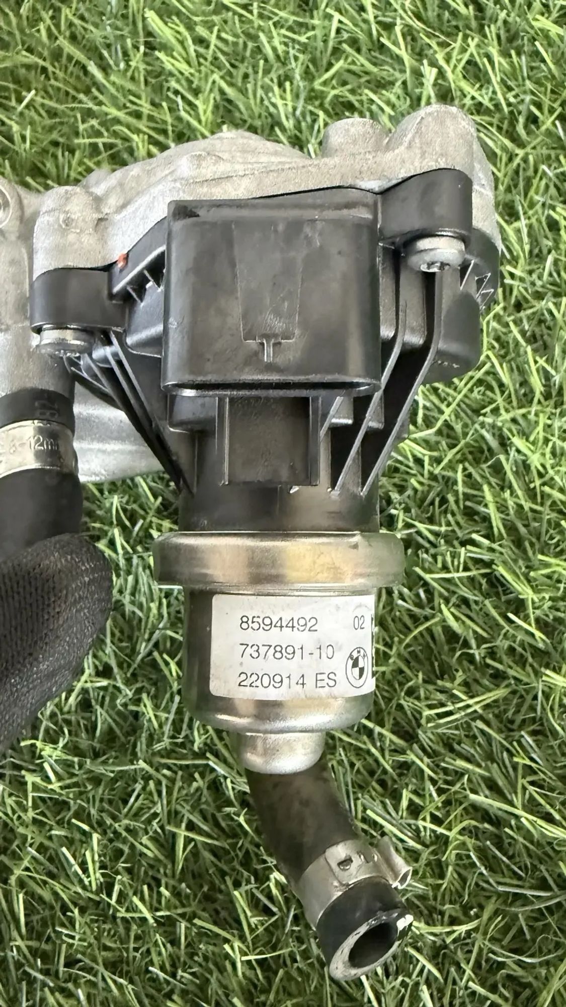 https://ycs.partsauto.market/partsauto-images/thmbs/userImages/82798d1dea2c19ada63d093c70529e74/part/8802e908-0511-49b2-845a-8f0a997bf5d9_1787315686965.jpg