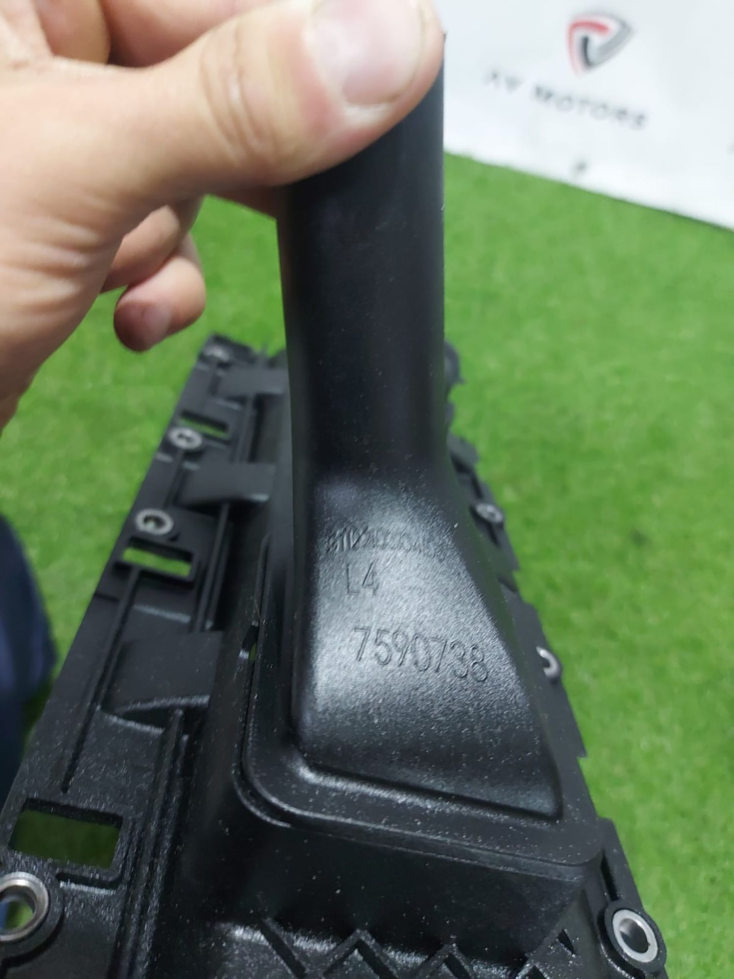 https://ycs.partsauto.market/partsauto-images/thmbs/userImages/82798d1dea2c19ada63d093c70529e74/part/8b7e44d9-4487-4c32-983b-64c960b65485_1729517540440.jpg